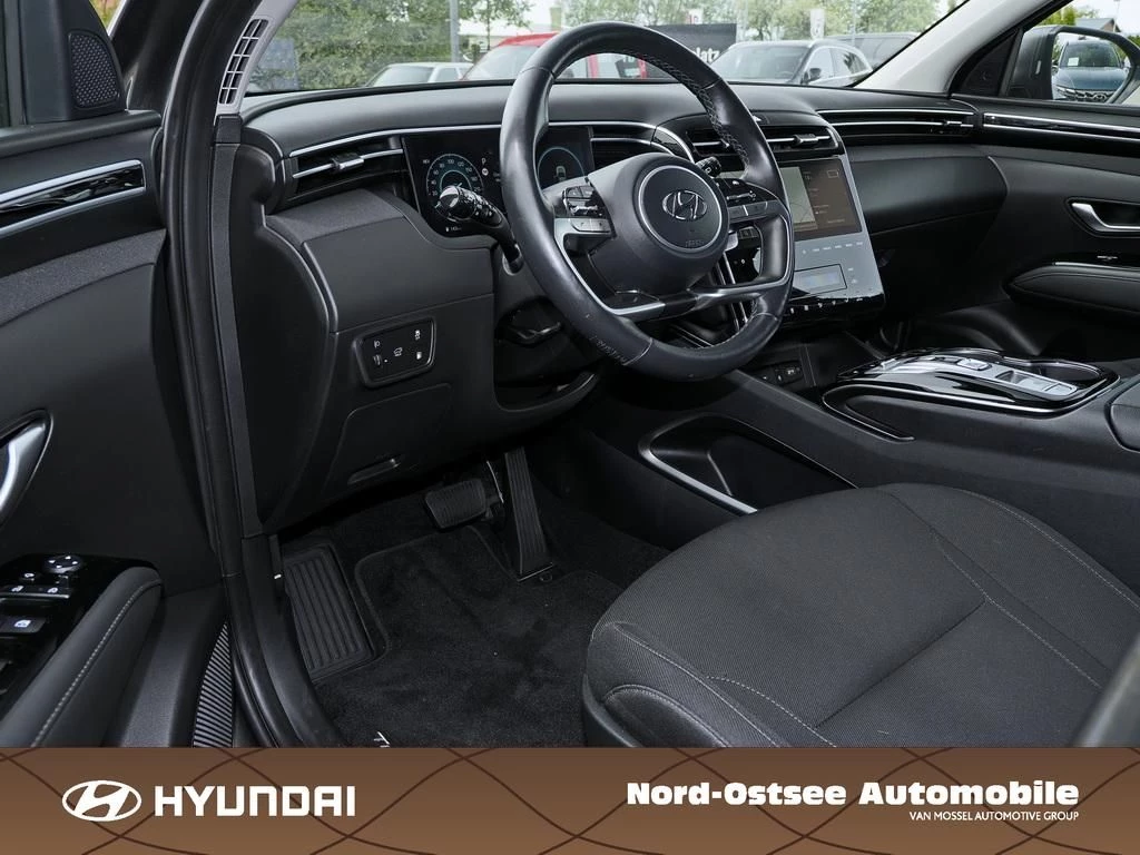 Hyundai Tucson 1.6 T-GDI TREND PHEV 4WD SHZ LHZ LED NAVI TrendNX4 TUCSON 1.6 T-GDI TREND PHEV 4WD SHZ LHZ LED NAVI Trend