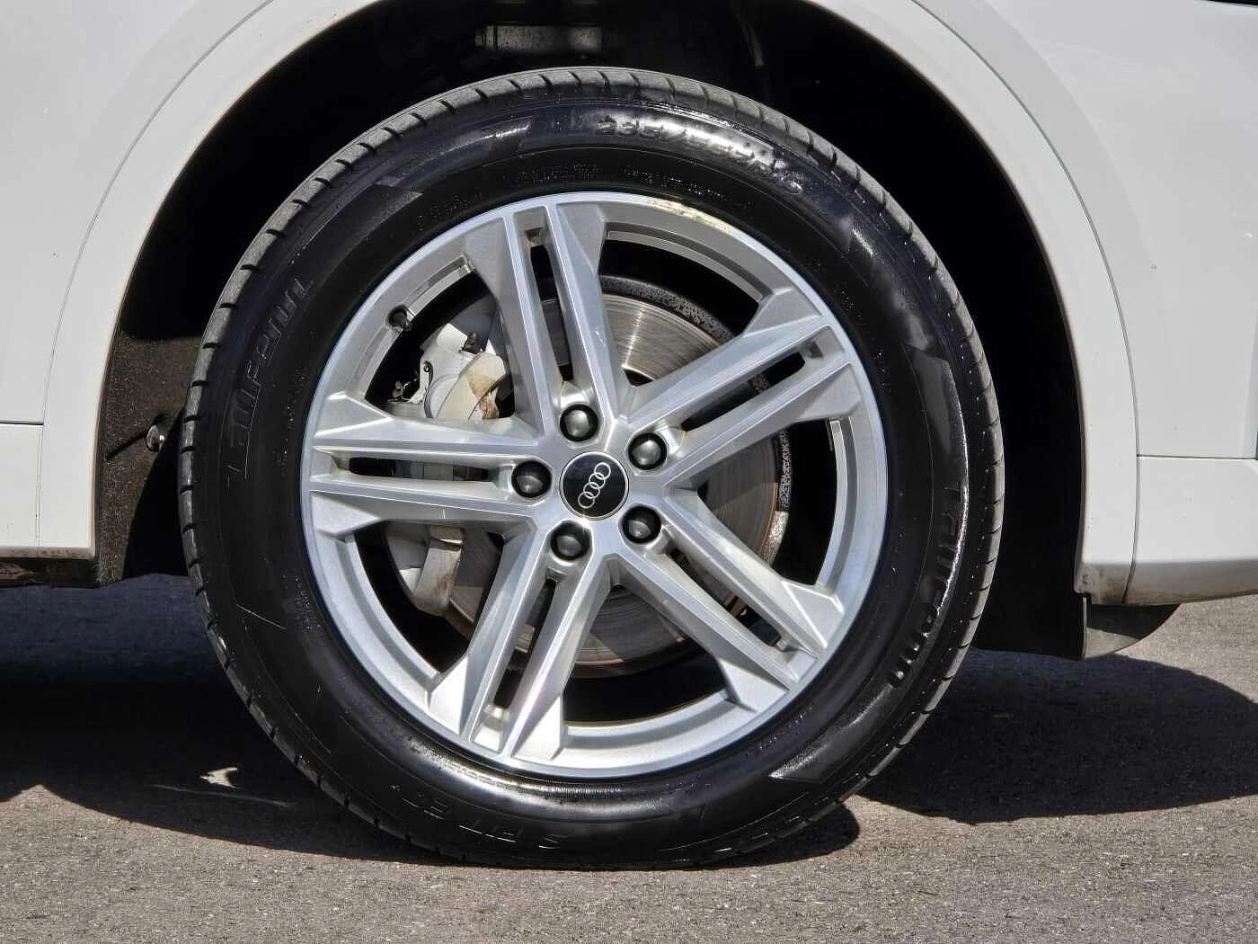 Audi-Q5-image-4