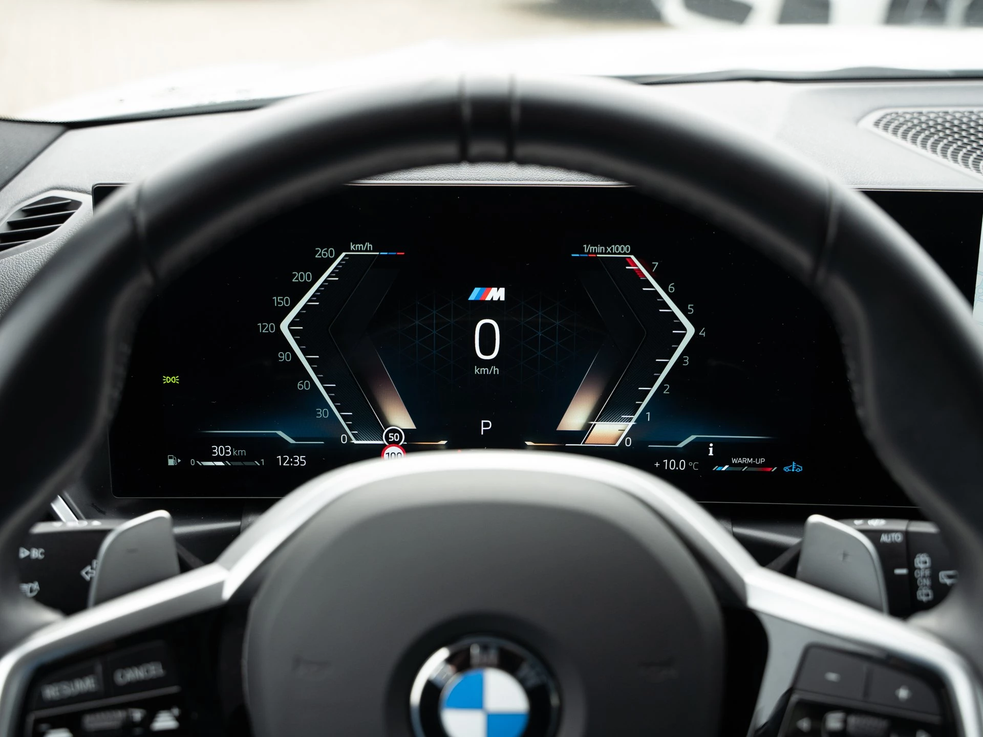 BMW 3er Reihe 320i Touring M Sport / Standheizung