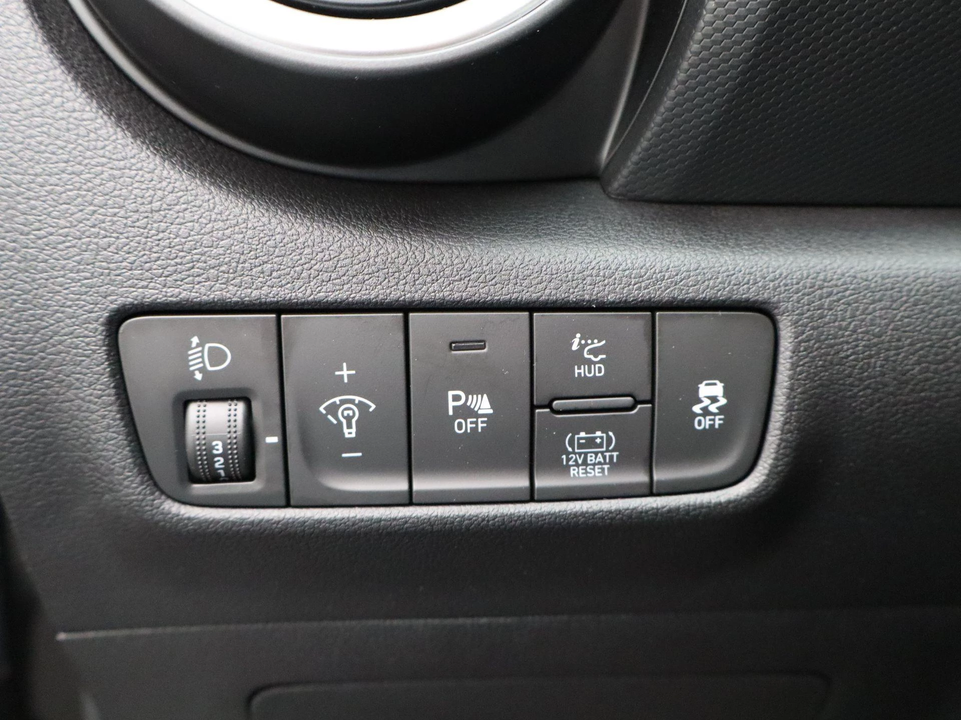 Hyundai Kona 1.6 GDI HEV Fashion Design Sky