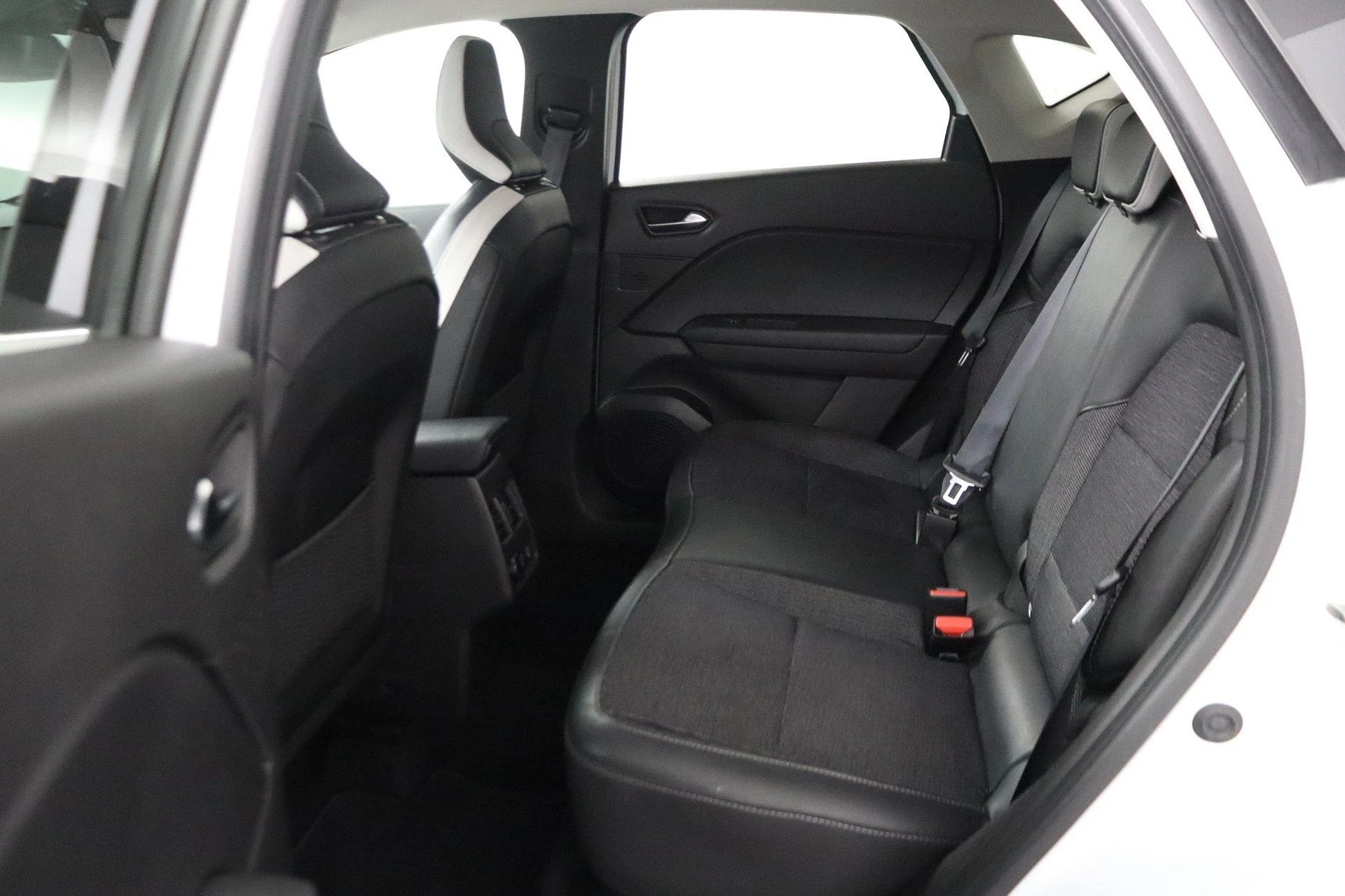 Renault-Captur-image-15