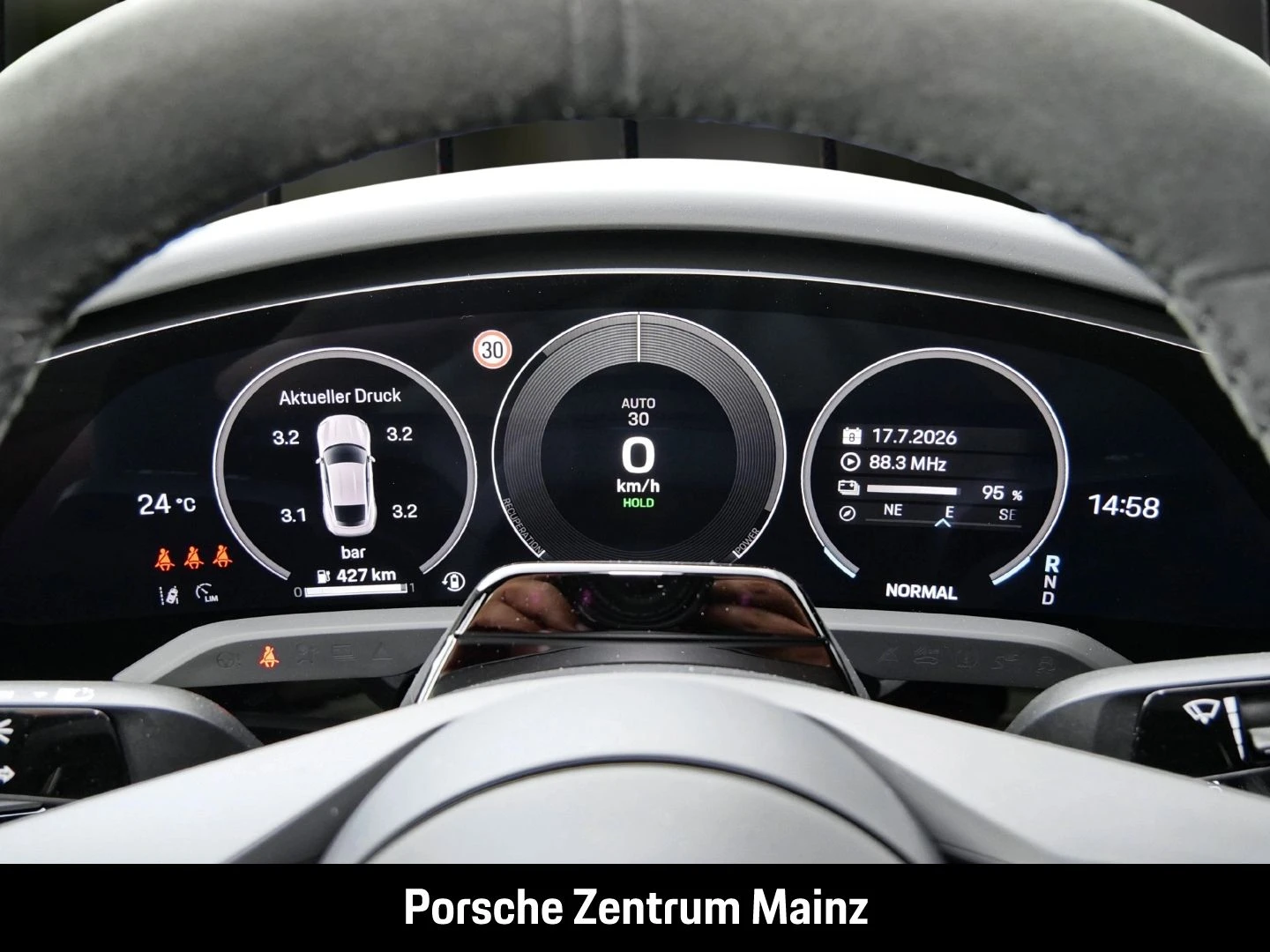Porsche-Taycan-image-15