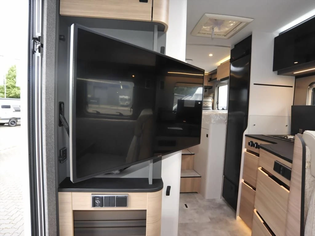 Hymer--image-26