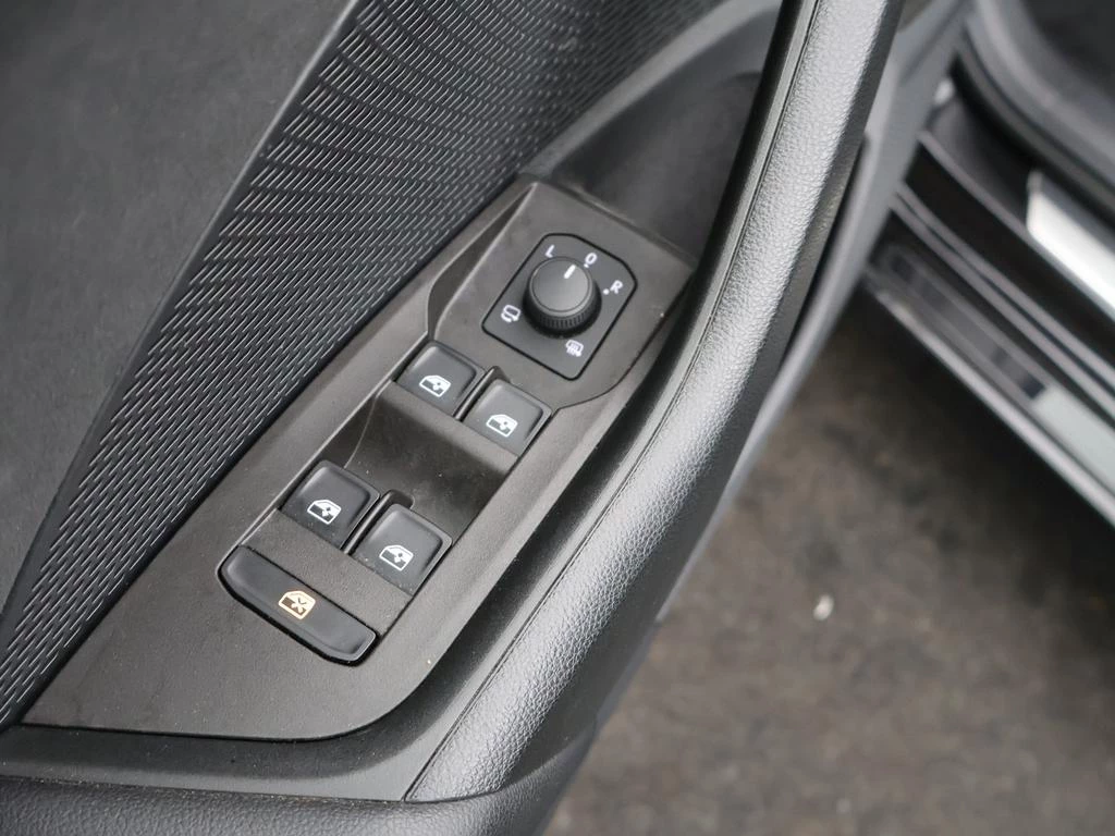 Škoda Octavia Combi RS Octavia Combi RS 2.0TSI 245PK *AUTOMAAT*PANODAK*ALCANTARA*LEDER*SPORTZETELS*TREKHAAK*CAMERA*ACC*PDC*...*