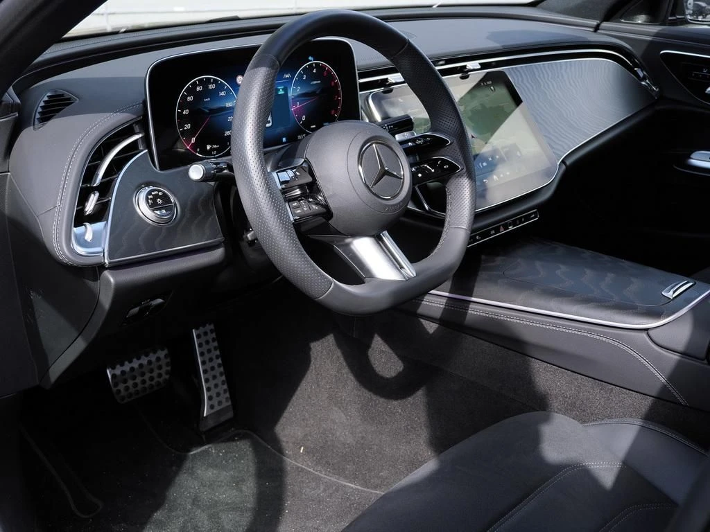 Mercedes-Benz-E-Klasse 200-image-8