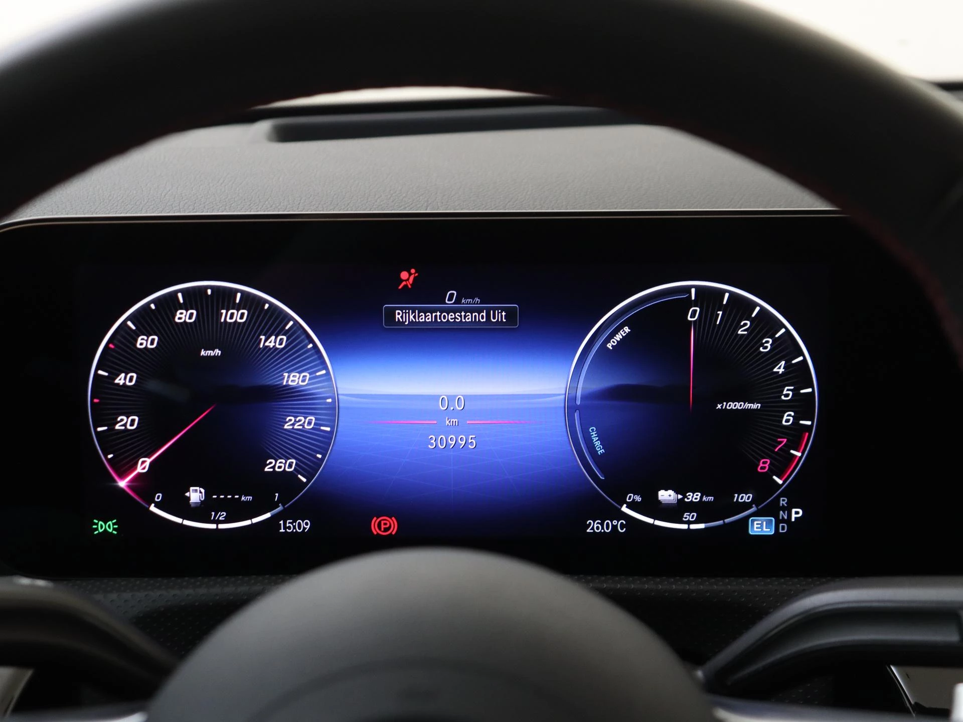 Mercedes-Benz A-Klasse 250 e Business Solution AMG