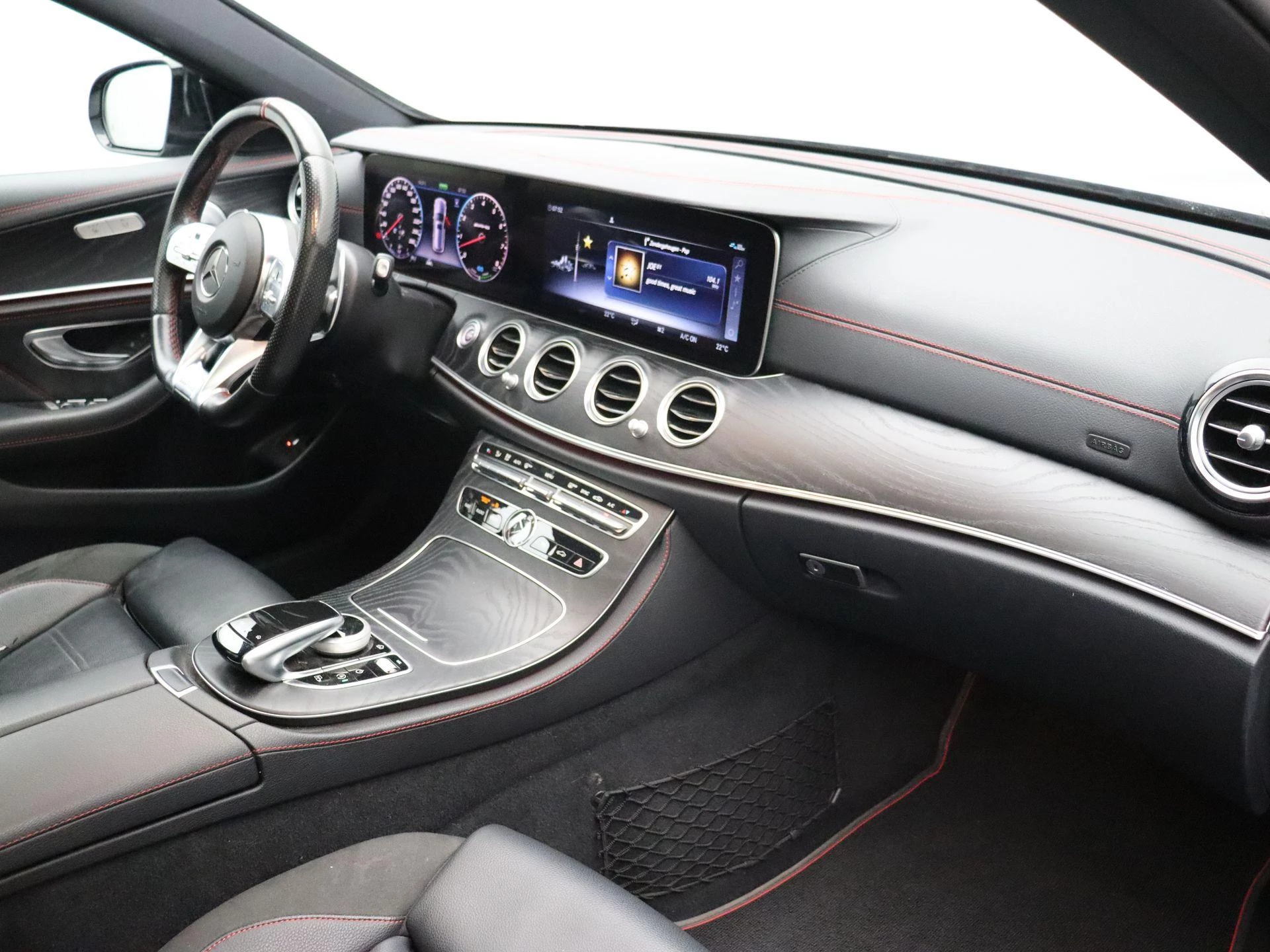 Mercedes-Benz Classe E AMG 53 4MATIC+ Estate + LICHTE VRACHT + BURMESTER + PANO + CARPLAY +