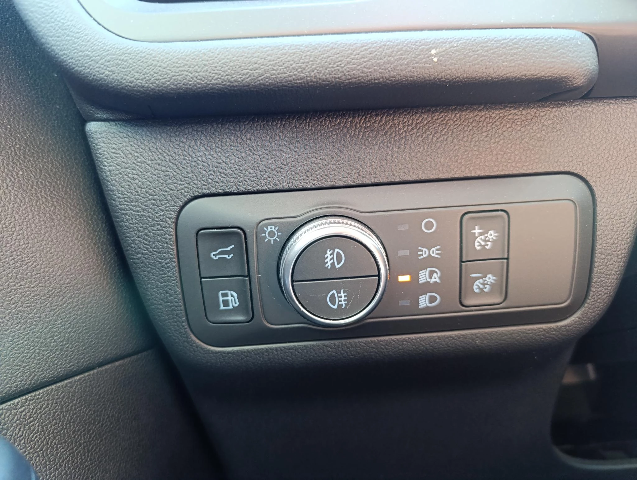 Ford-Kuga-image-21