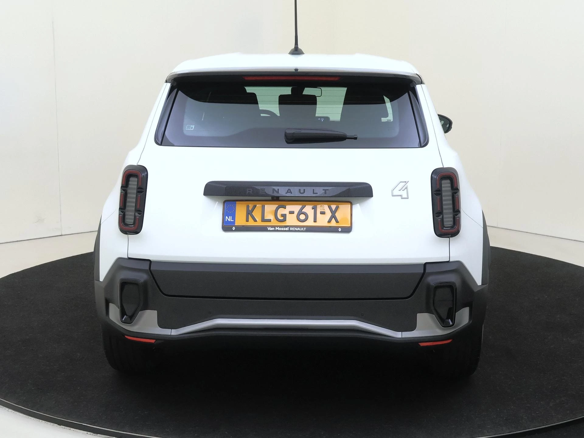 Renault R4