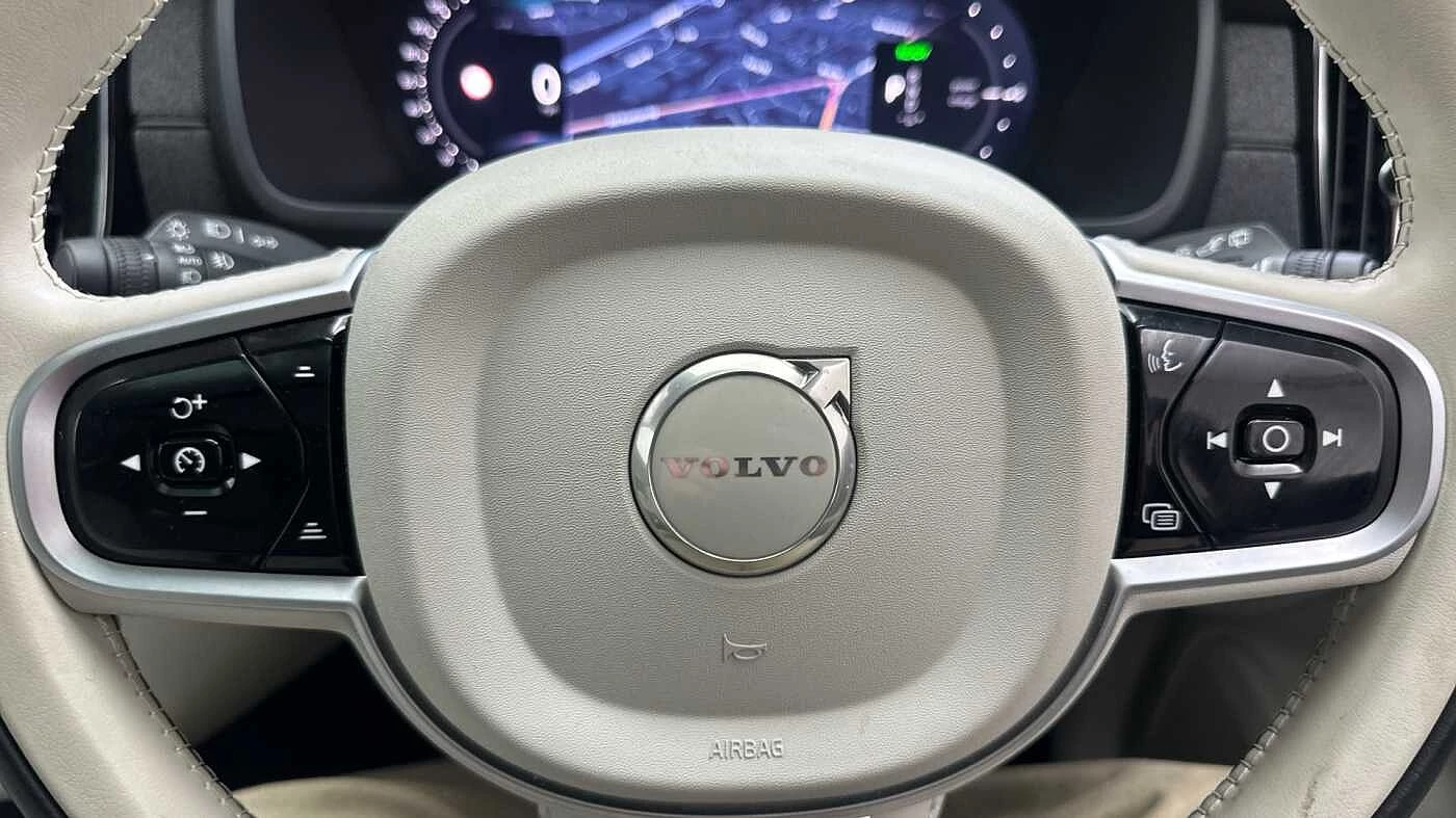 Volvo-XC90-image-43