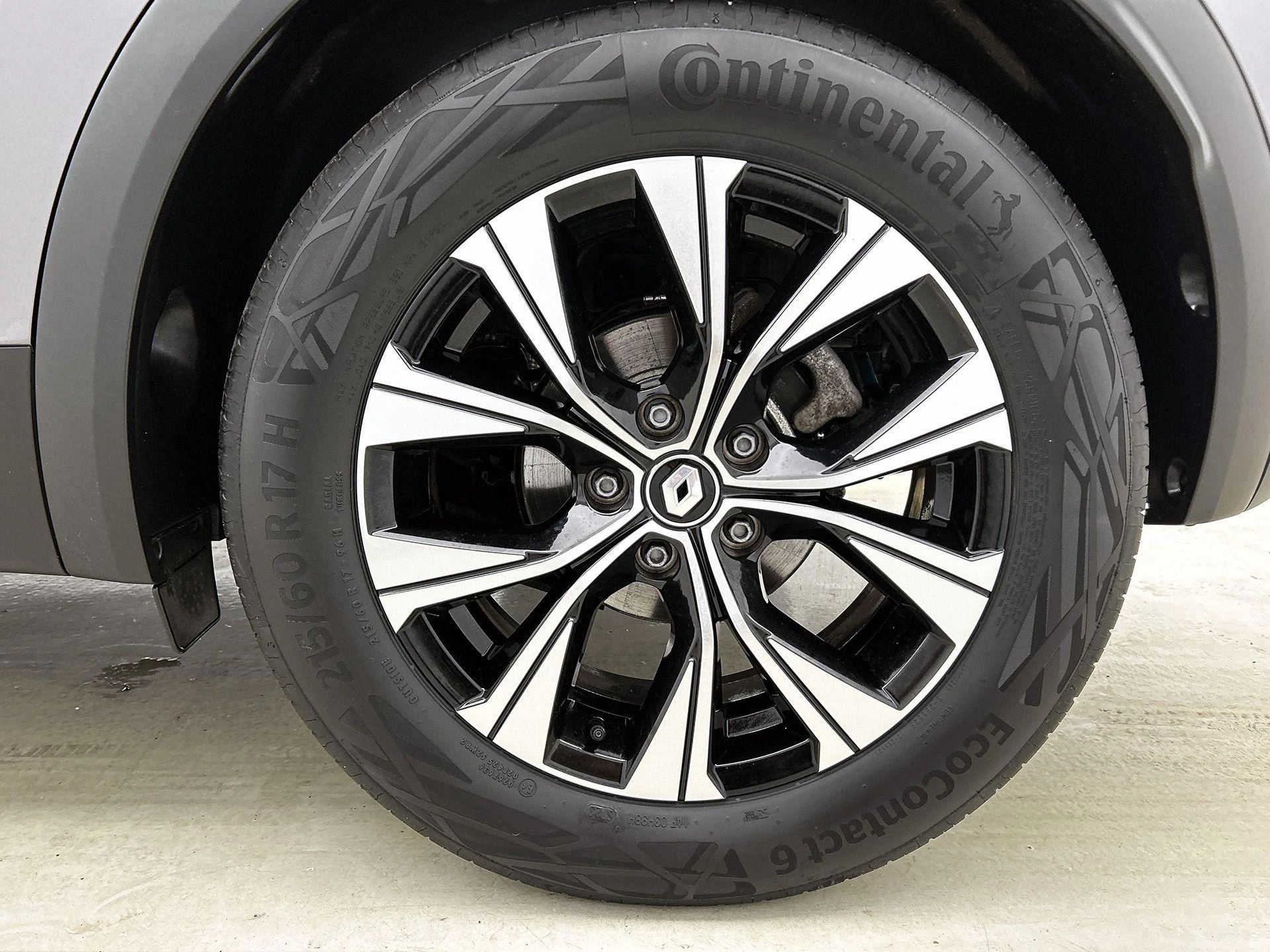 Renault-Captur-image-24