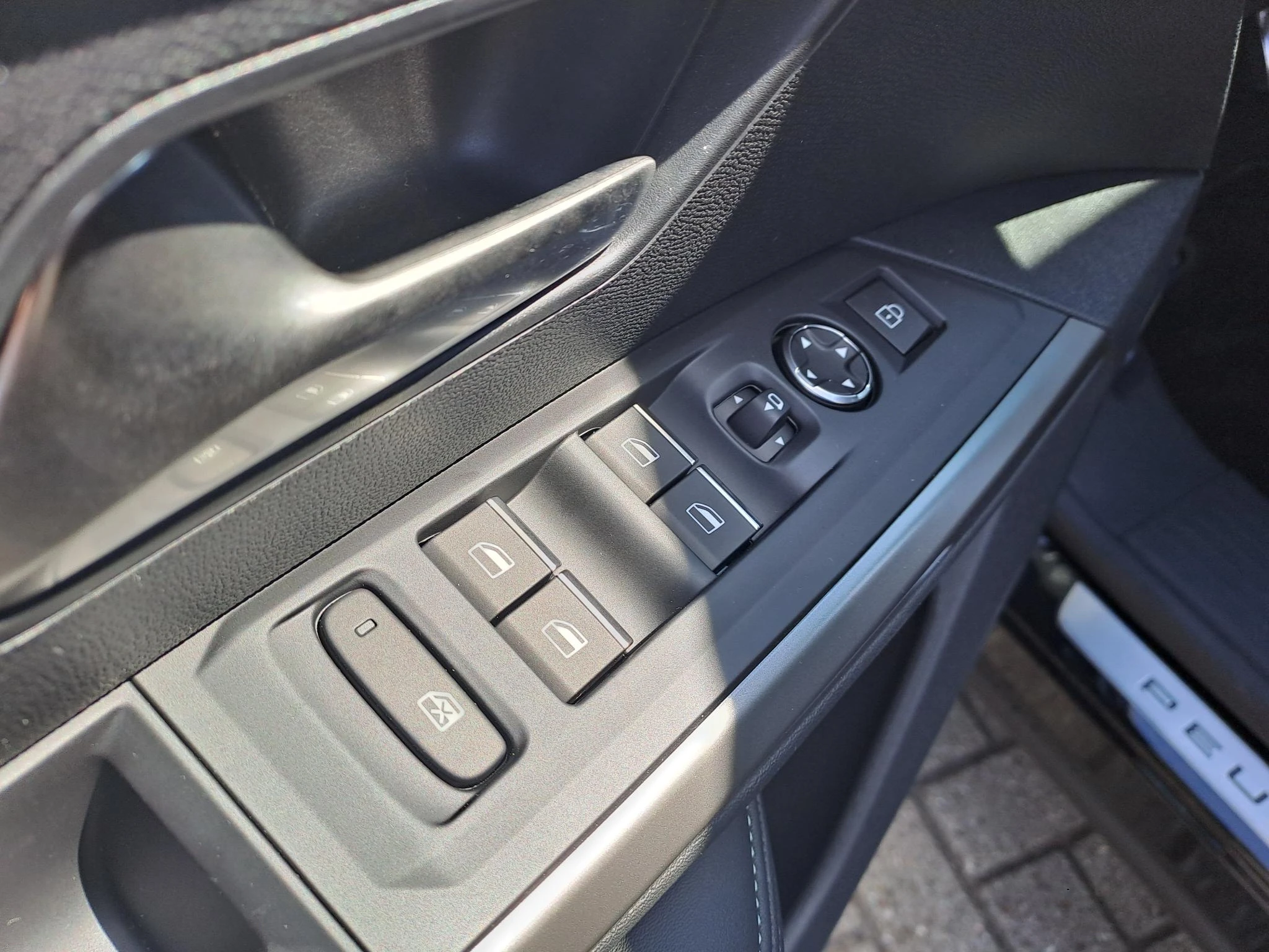 Peugeot-e-3008-image-17