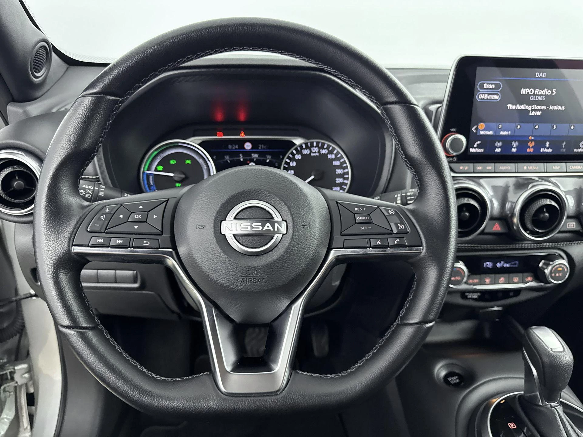 Nissan Juke 1.6 Hybrid N-Connecta 143PK