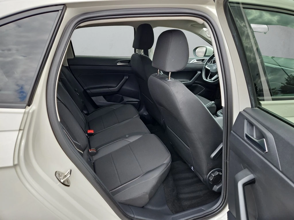 Volkswagen-Taigo-image-11