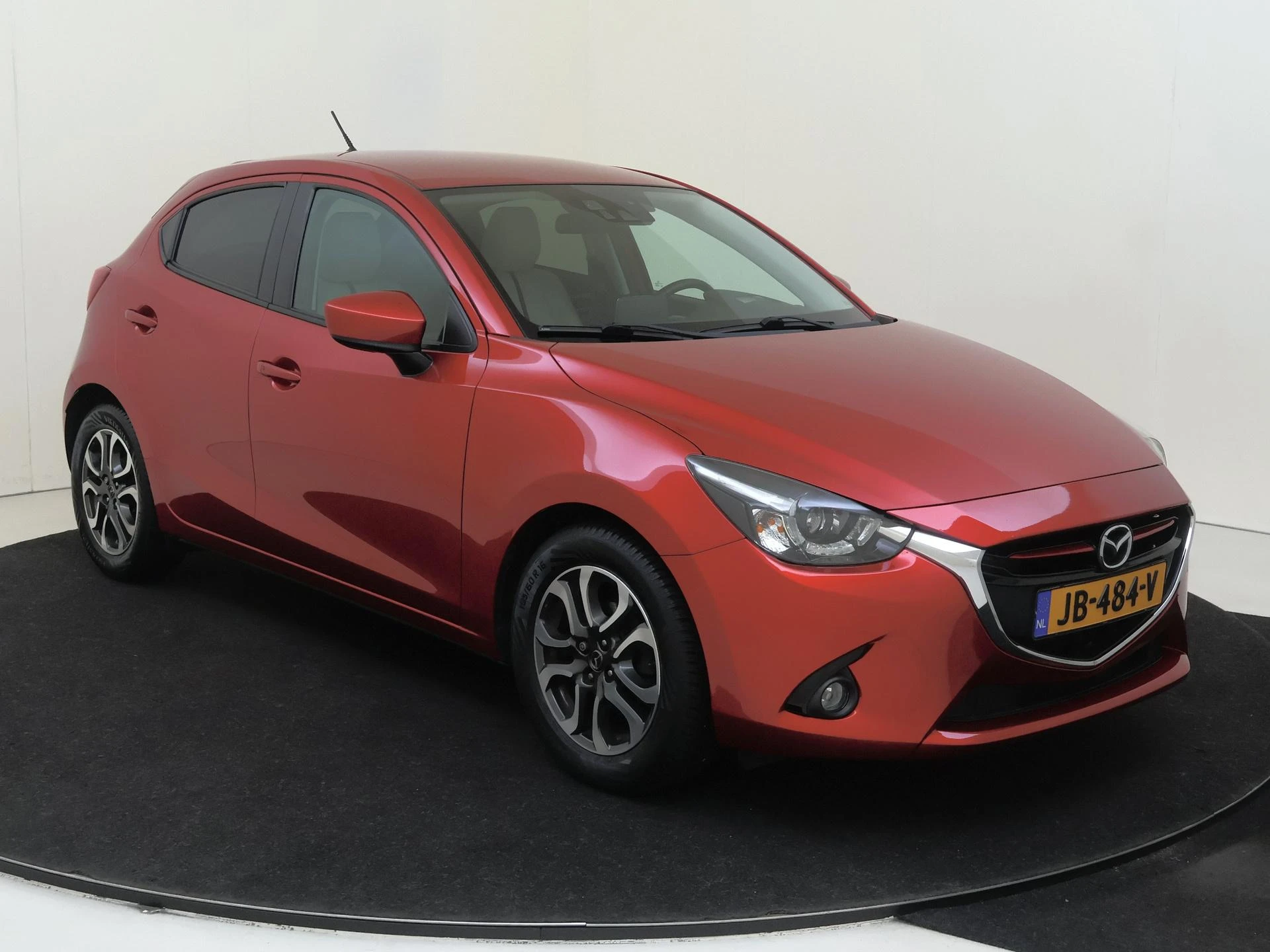 Mazda Mazda2