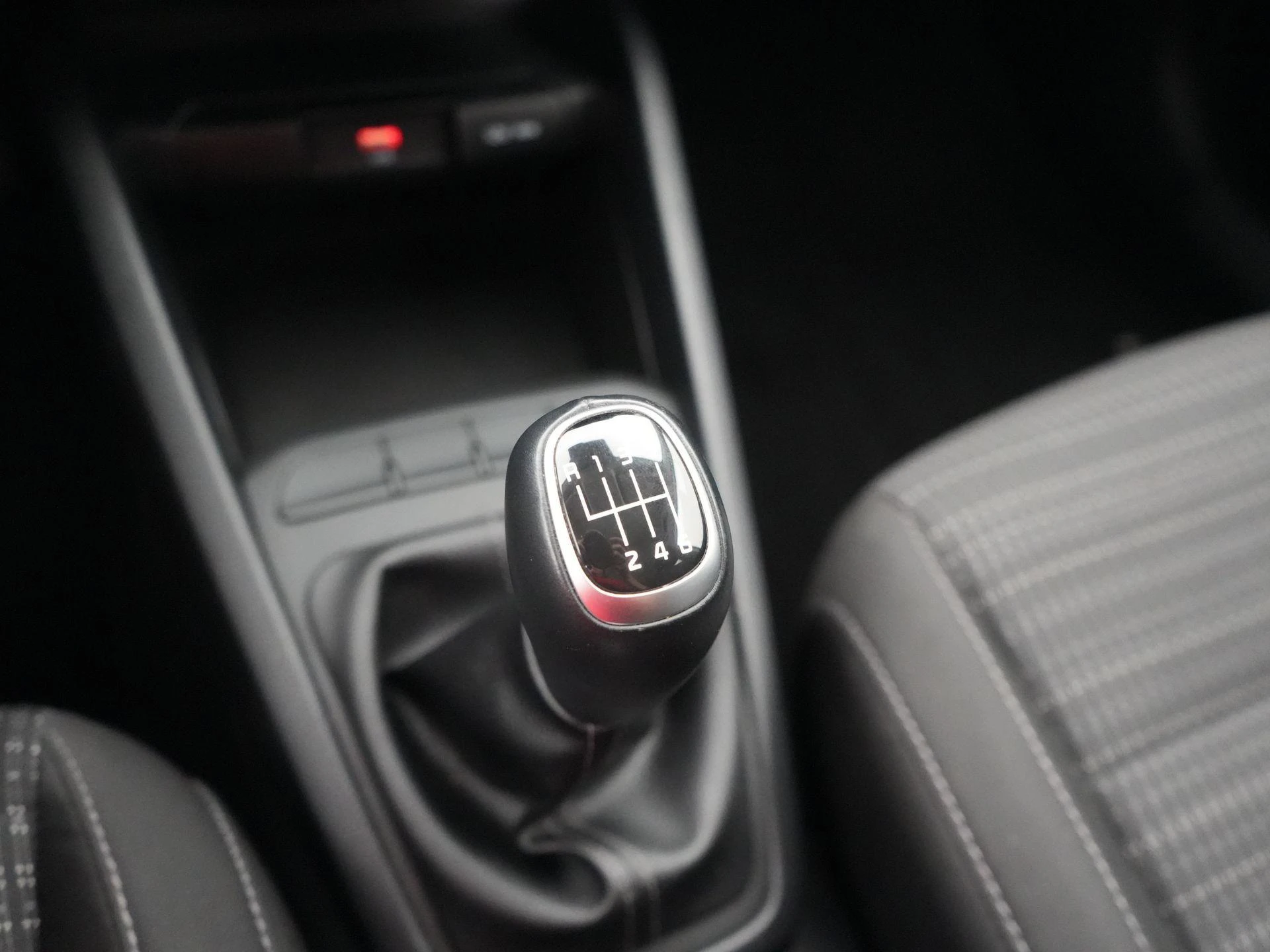 Kia-Stonic-image-9