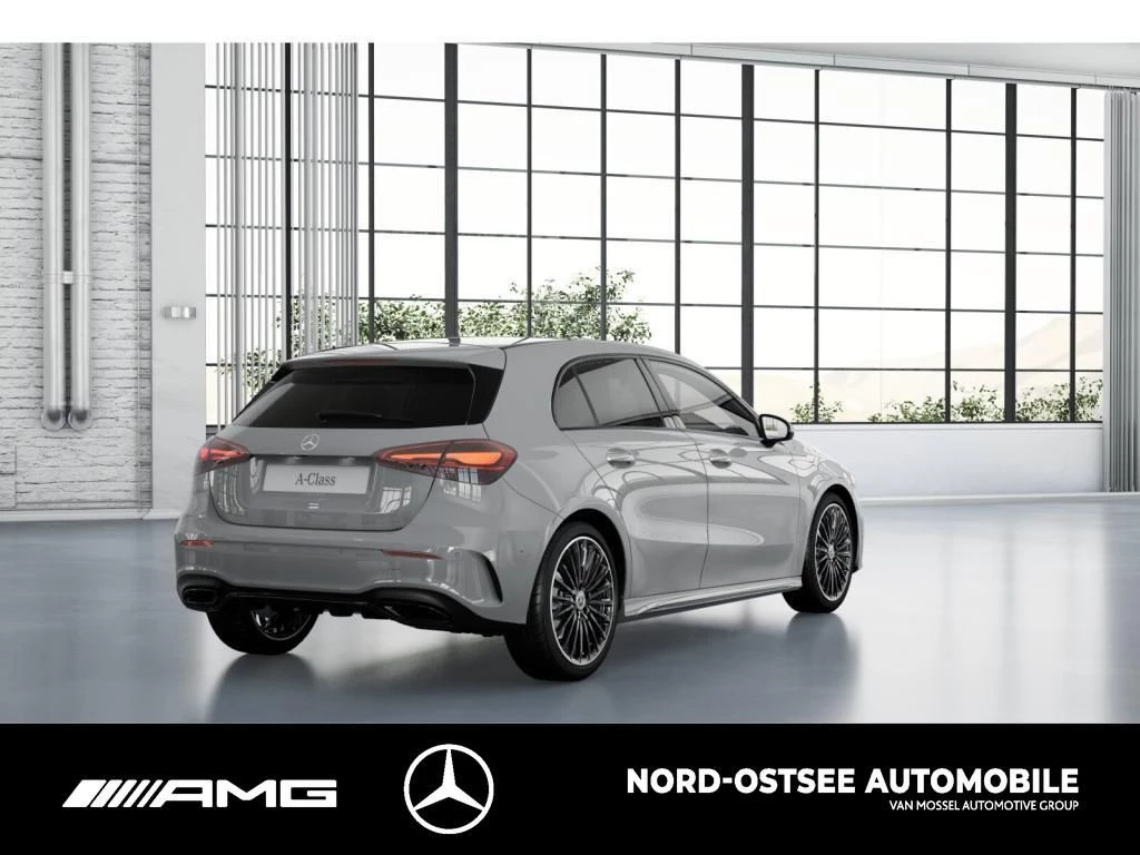 Mercedes-Benz A-Klasse 180 AMG SPECIAL EDITION PANORAMA KEYLESS LED AMG Line