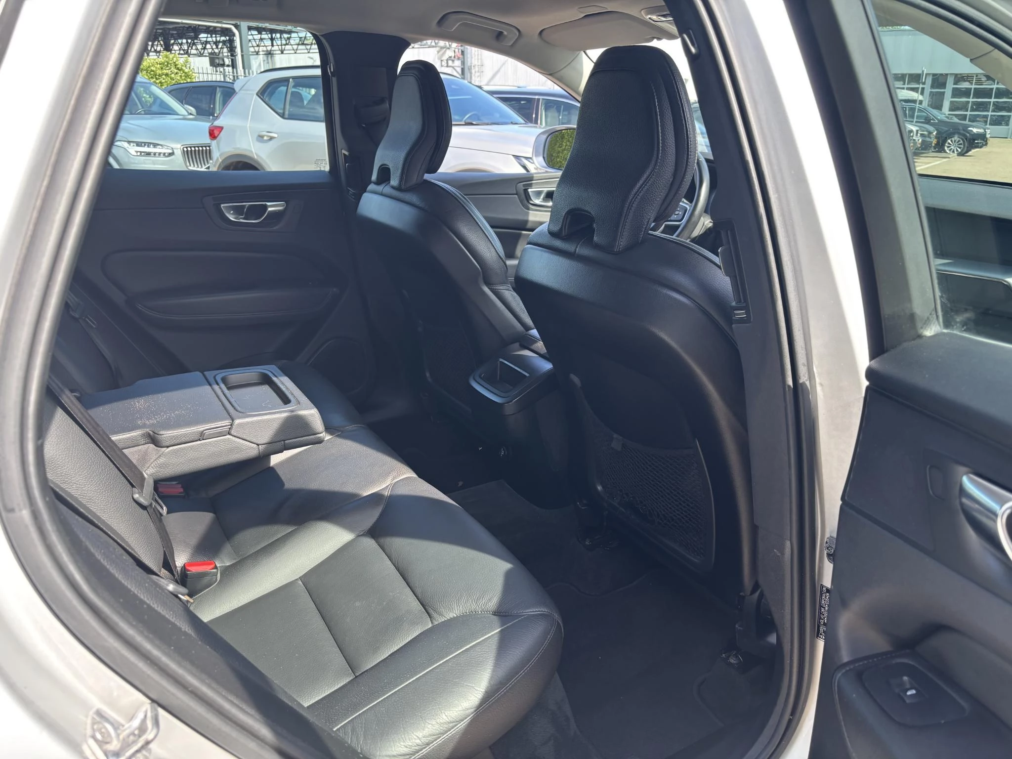 Volvo XC60 T5 Momentum Leder Automaat