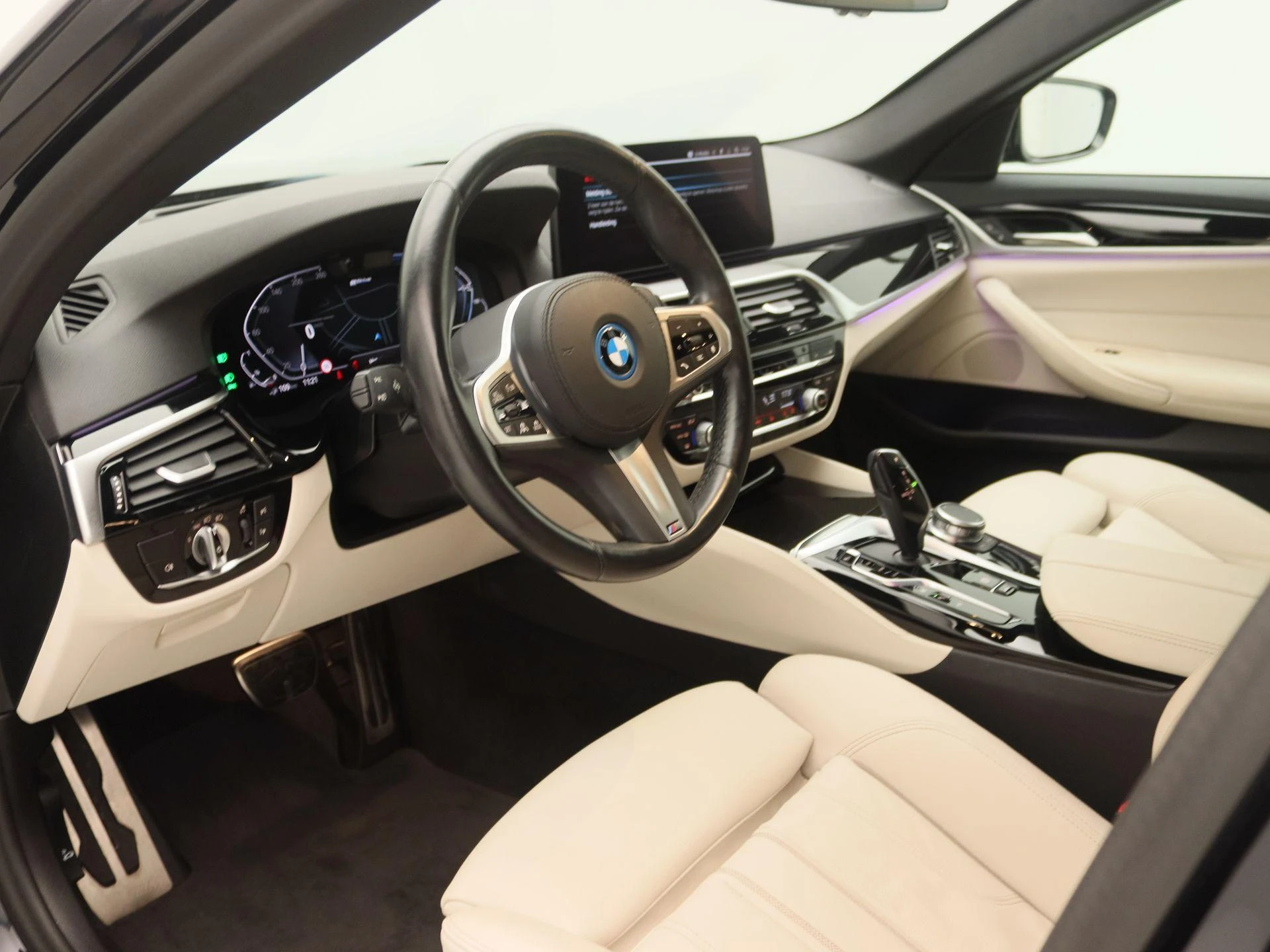 BMW-5 Serie-image-23