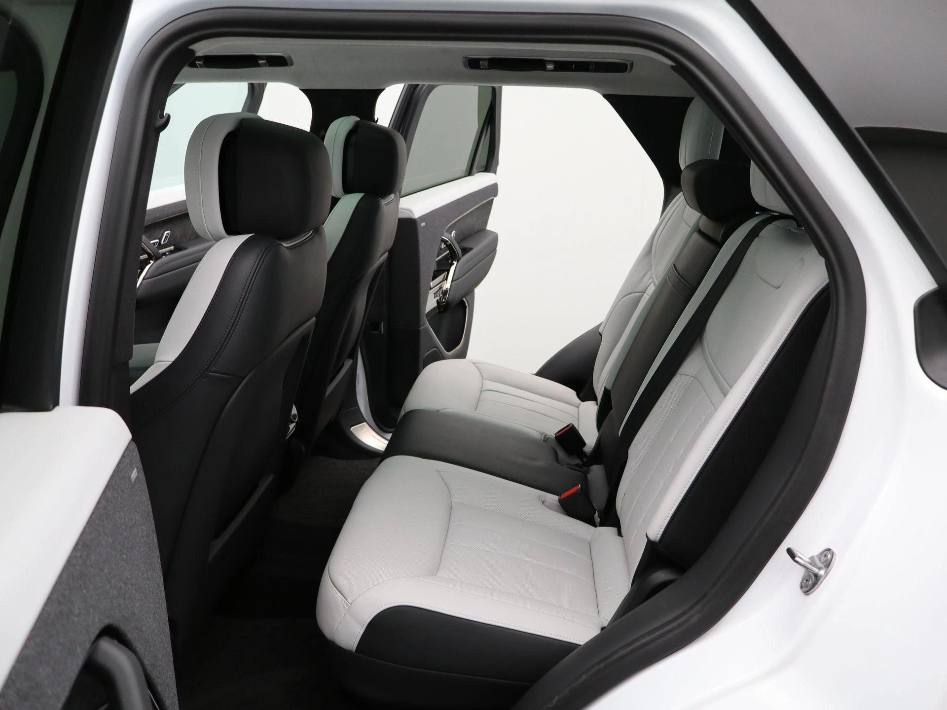 Land Rover-Range Rover Sport-image-10