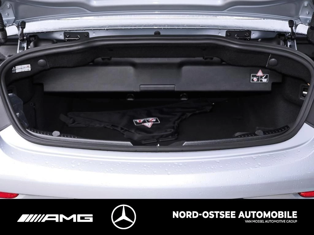 Mercedes-Benz C-Klasse 200 CABRIO 4M AMG TOTWINKEL AIRSCARF AHK SOUND AMG Line