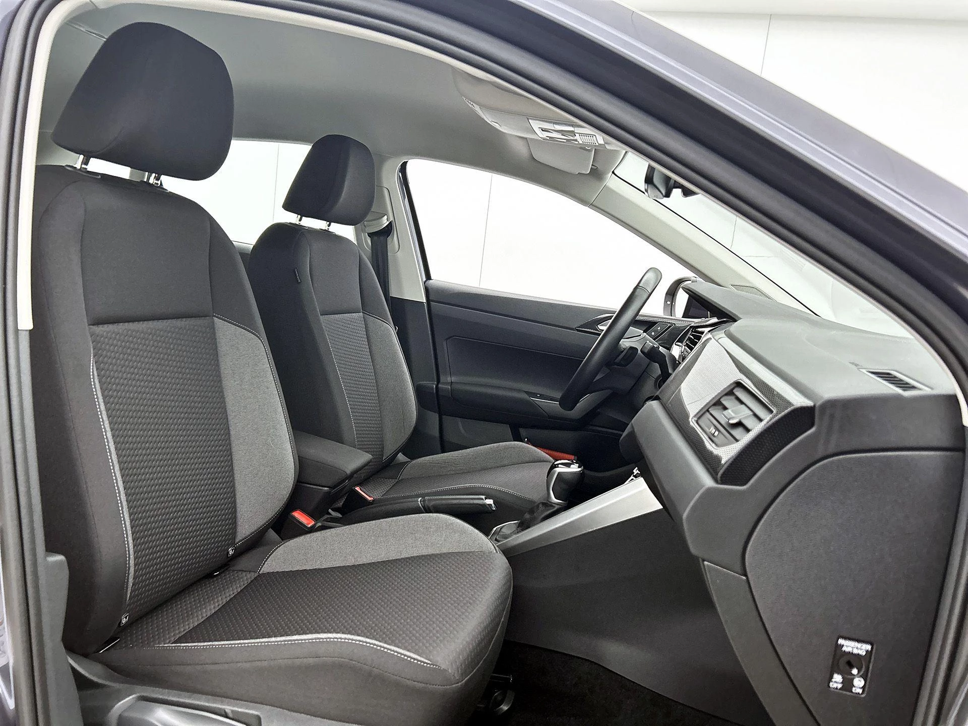 Volkswagen-Taigo-image-30