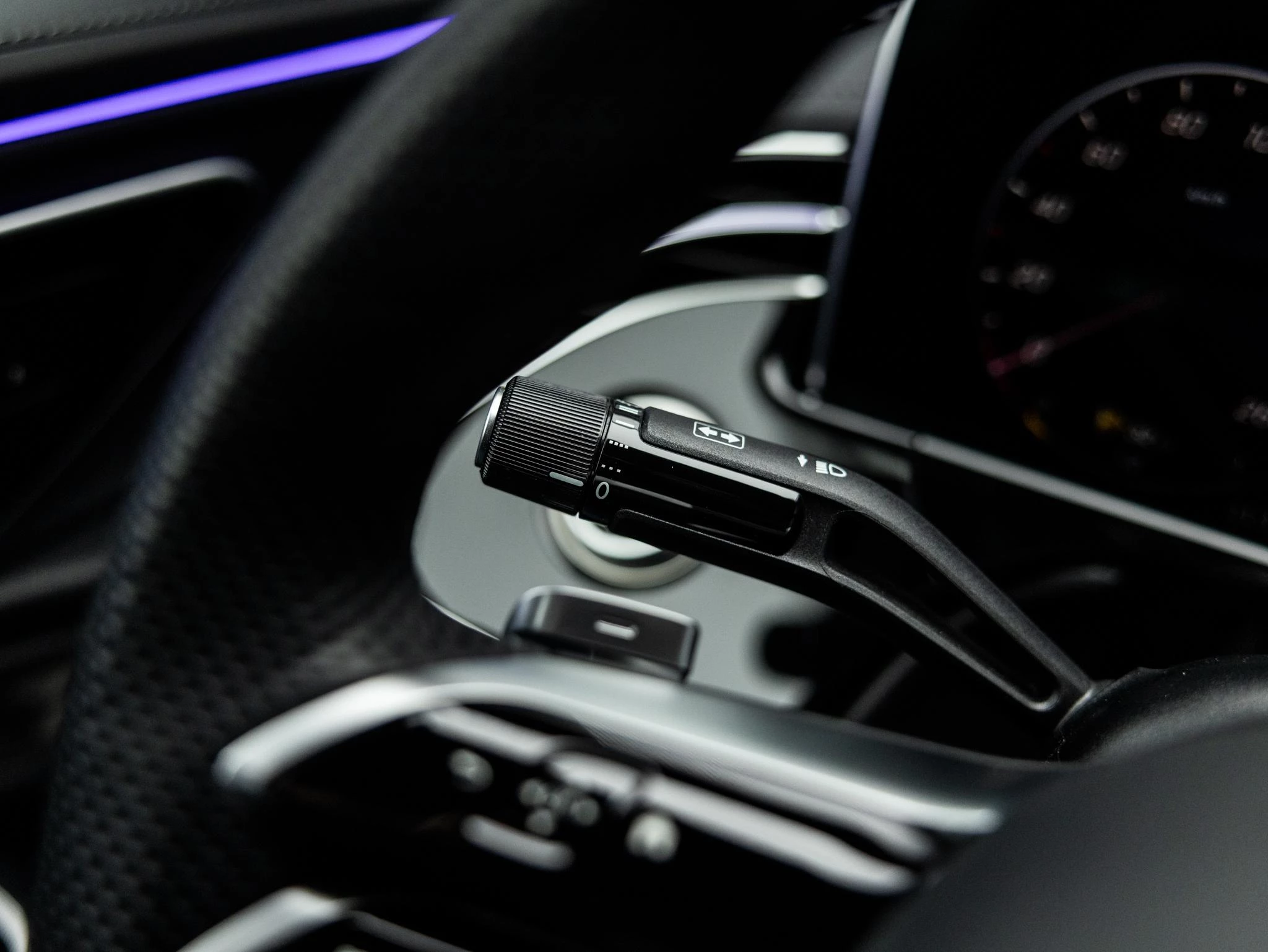 Mercedes-Benz-E-Klasse-image-34