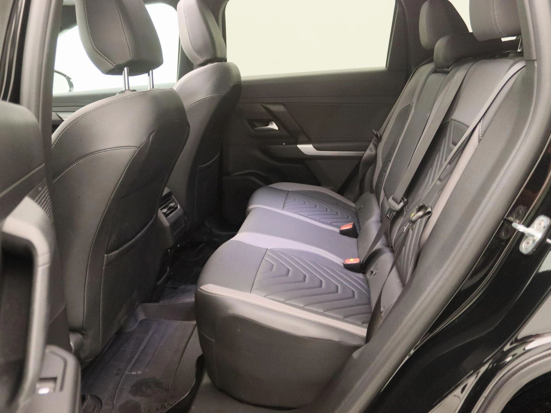Jeep-Compass-image-12