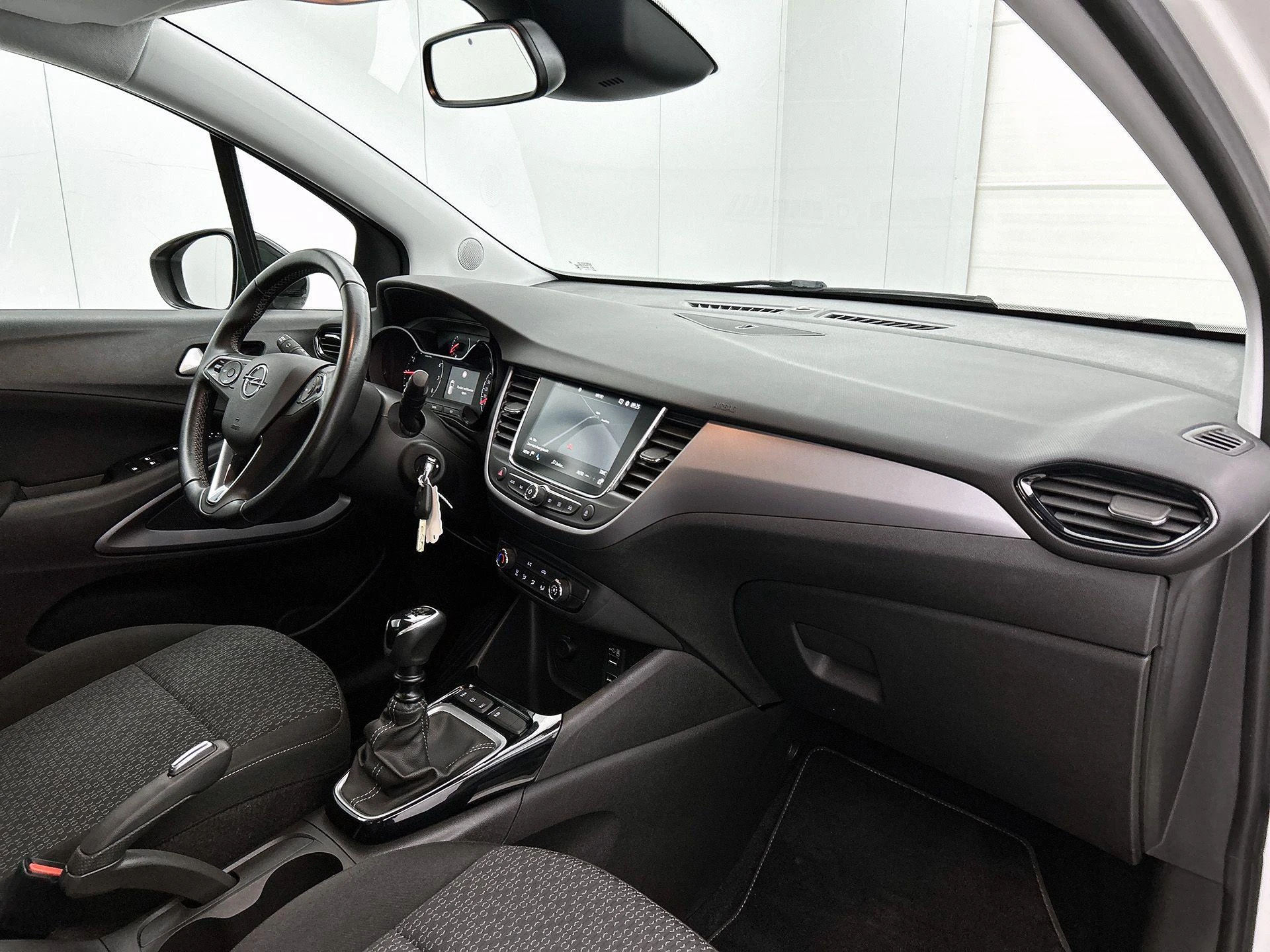 Opel-Crossland-image-16