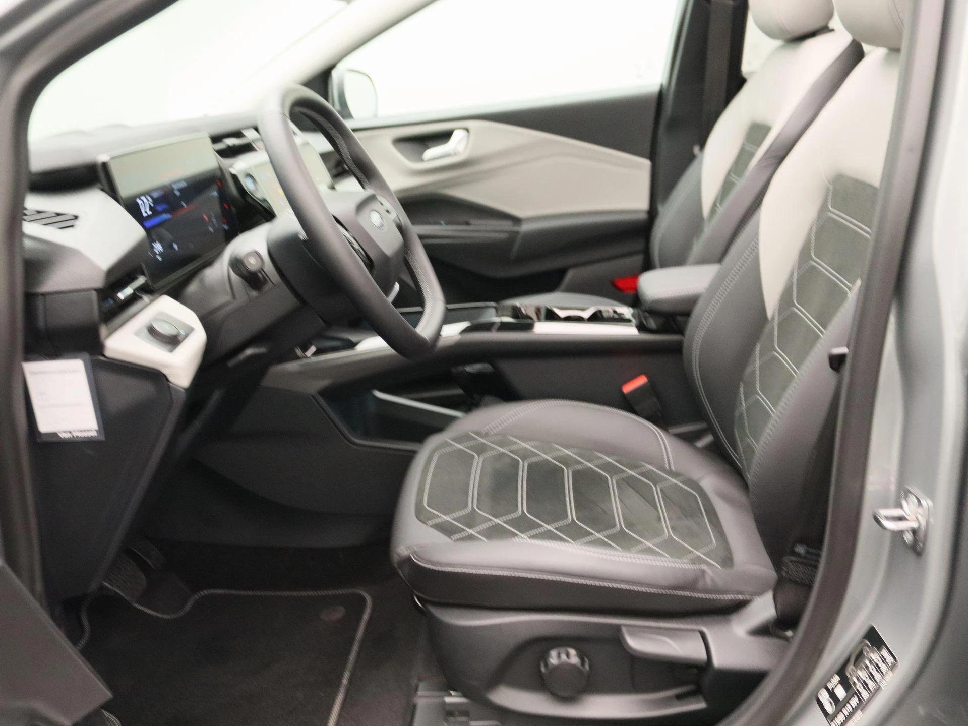 Ford-Puma Gen-E-image-11