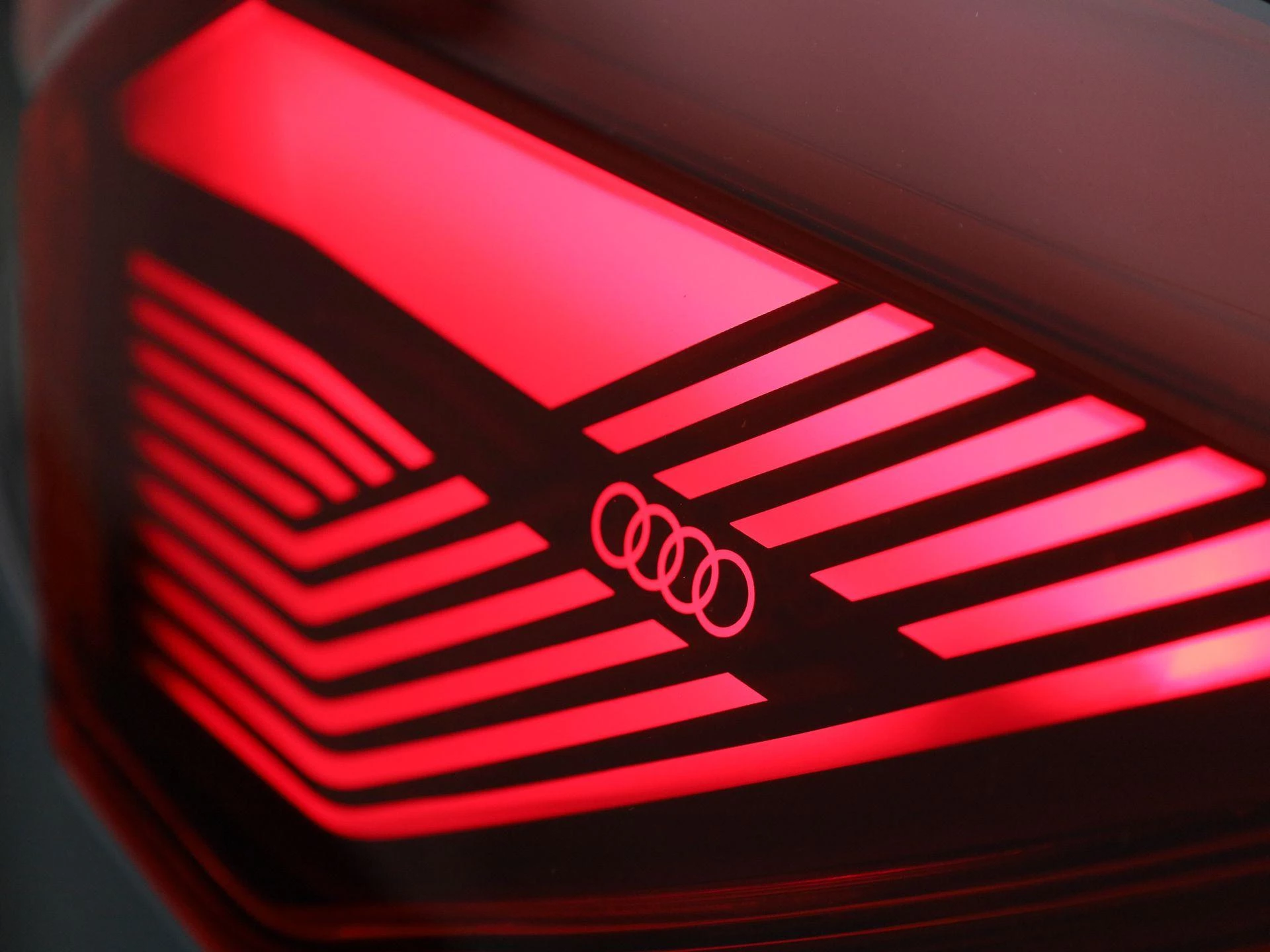 Audi-Q4 Sportback e-tron-image-52