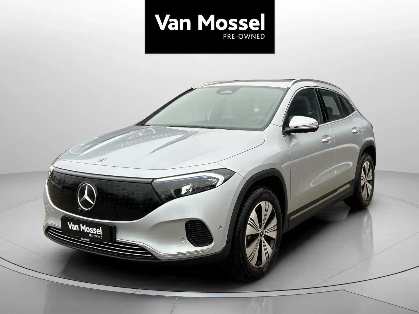 Mercedes-Benz-EQA-image-0