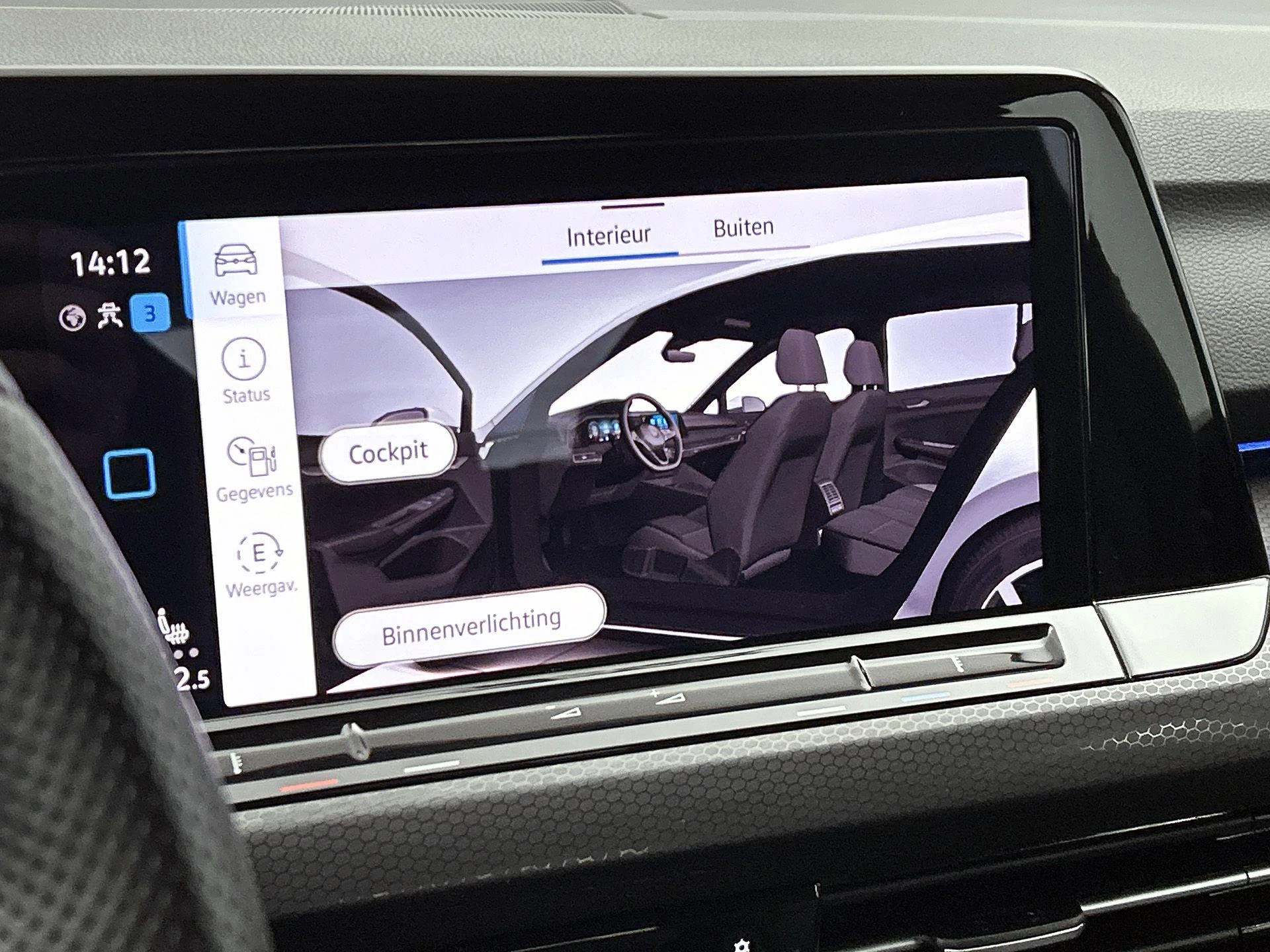Volkswagen-Golf-image-13