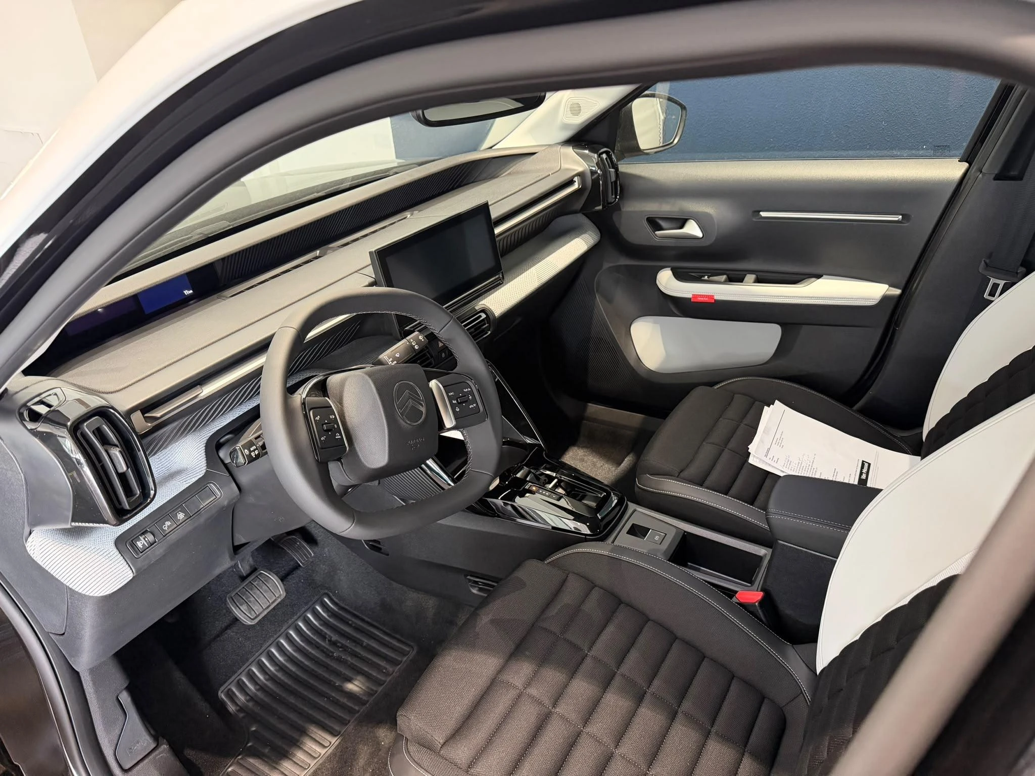 Citroën-ë-C3 Aircross-image-4
