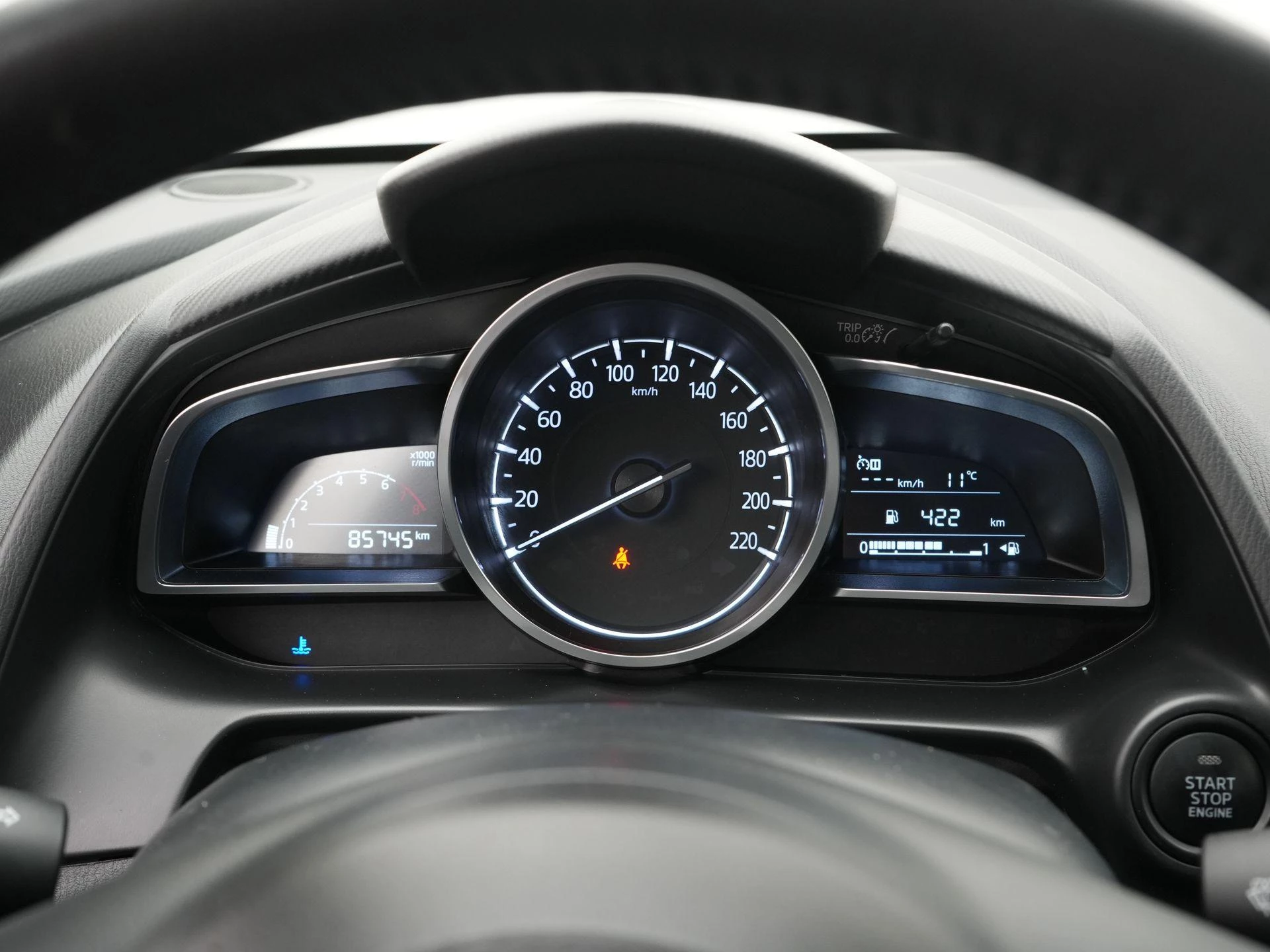 Mazda-2-image-10