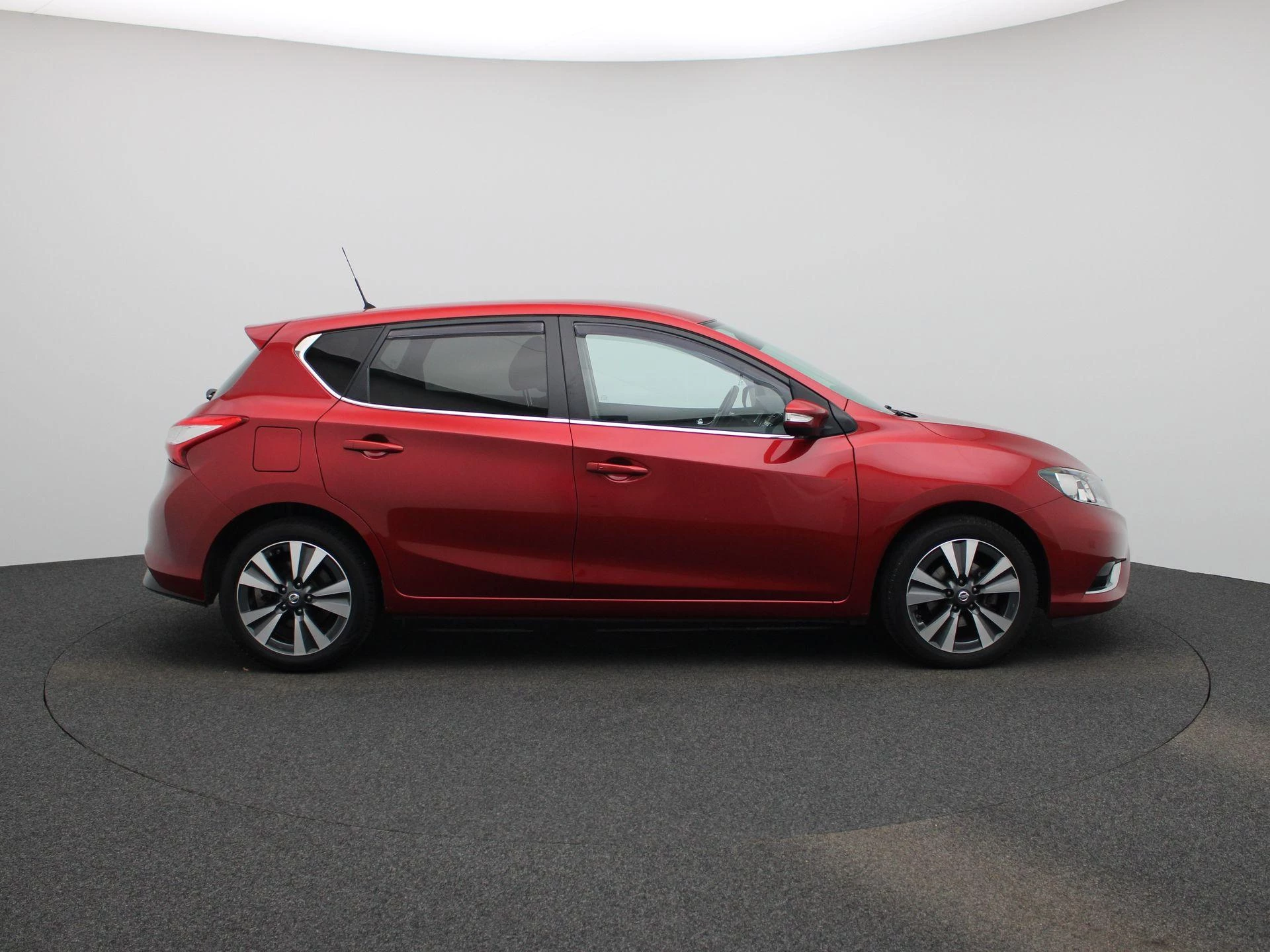Nissan-Pulsar-image-5