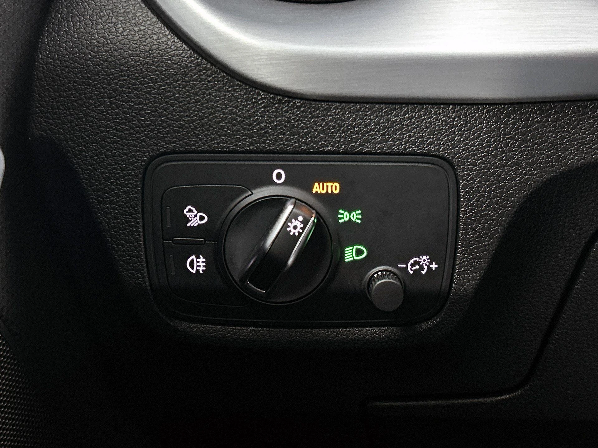 Audi-Q2-image-24