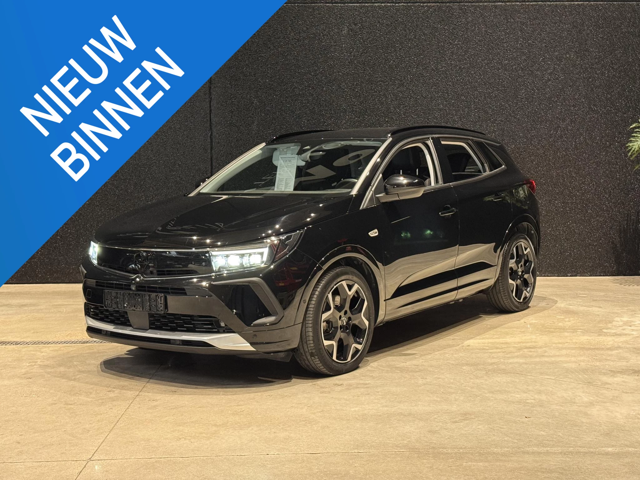 Opel-Grandland-image-0