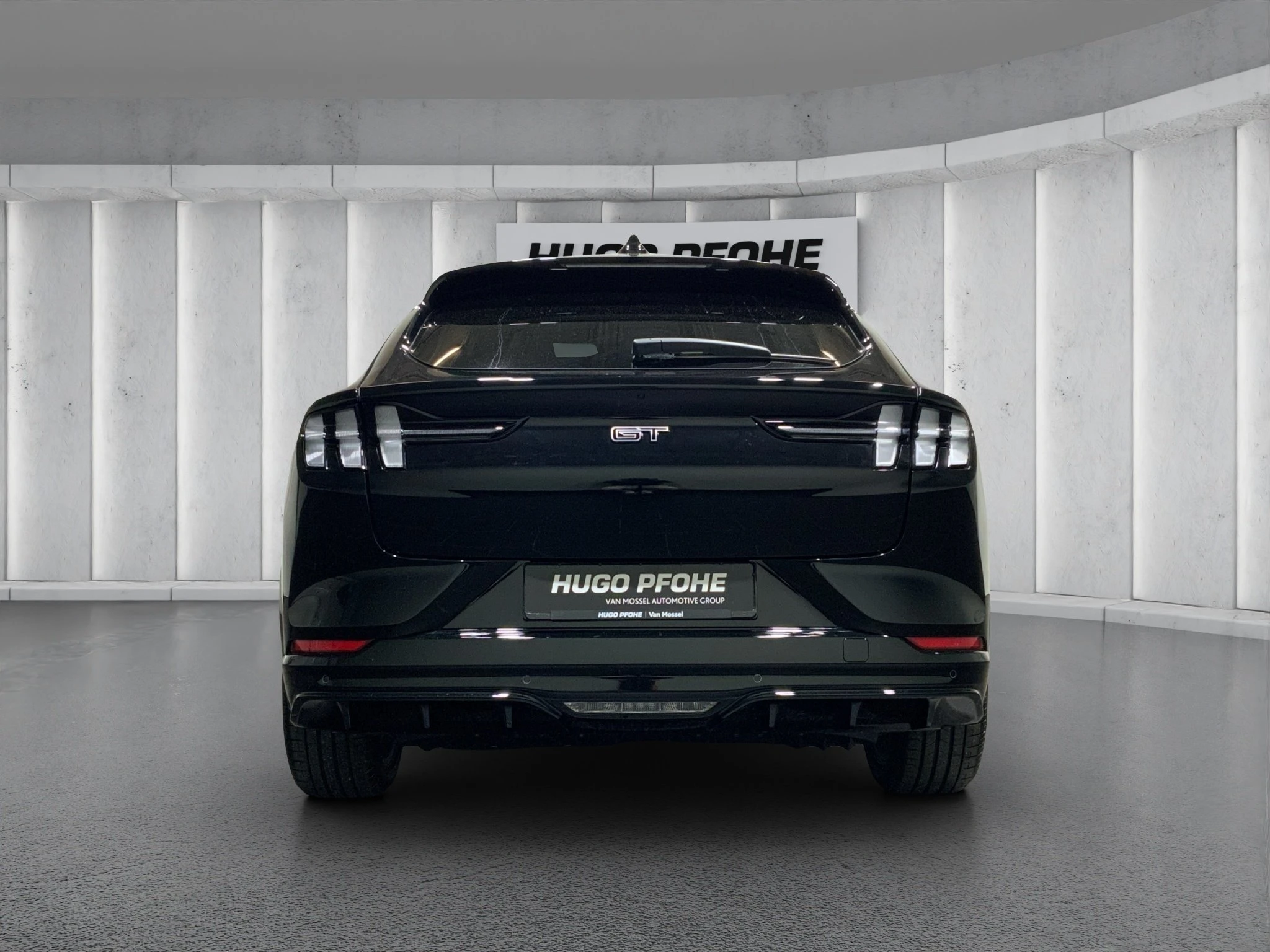 Ford-Mustang Mach-E-image-3