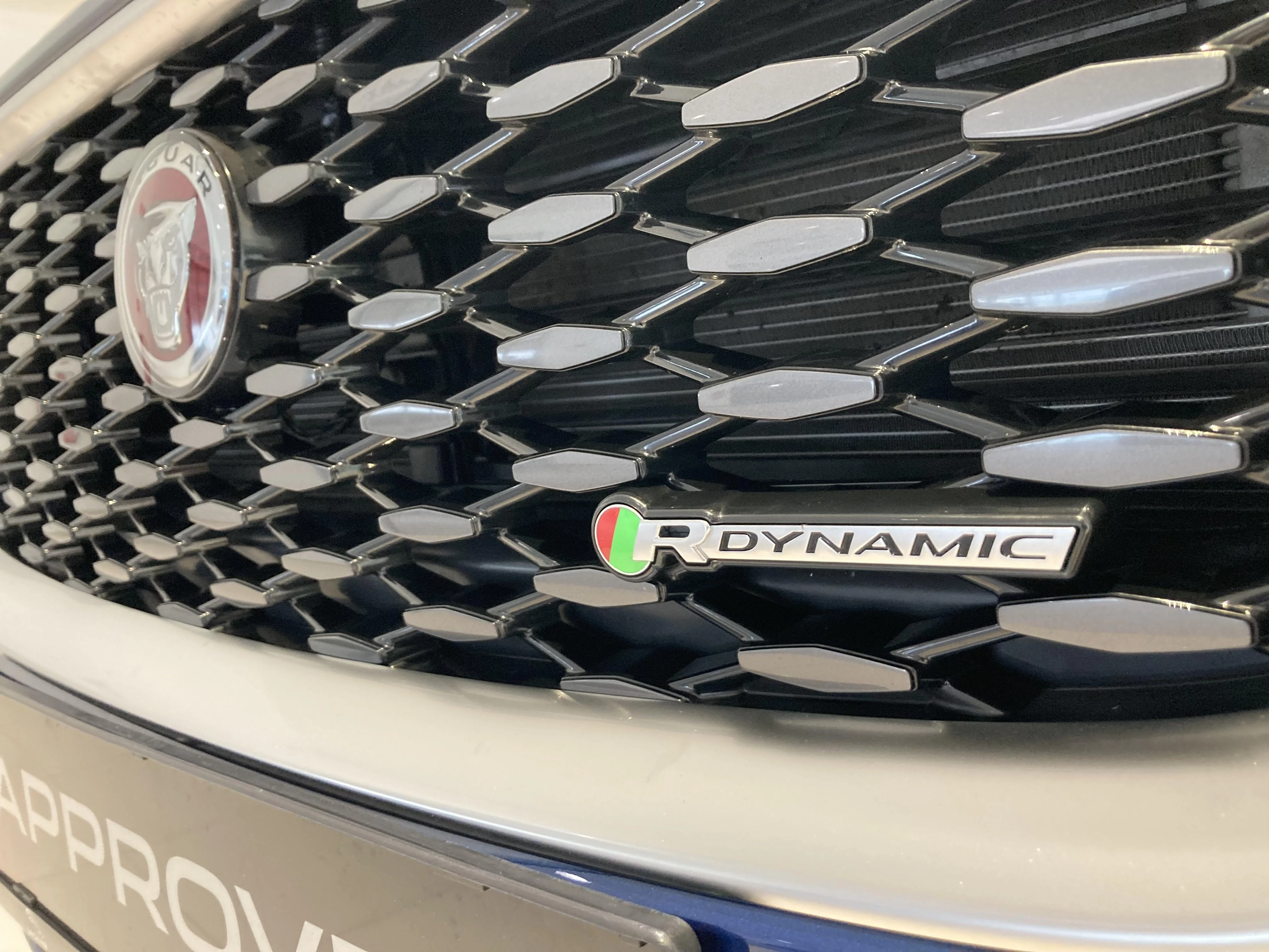 Jaguar-E-PACE-image-10