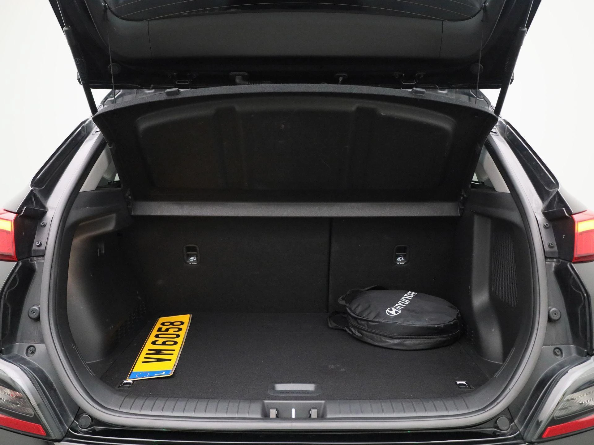 Hyundai-Kona-image-13