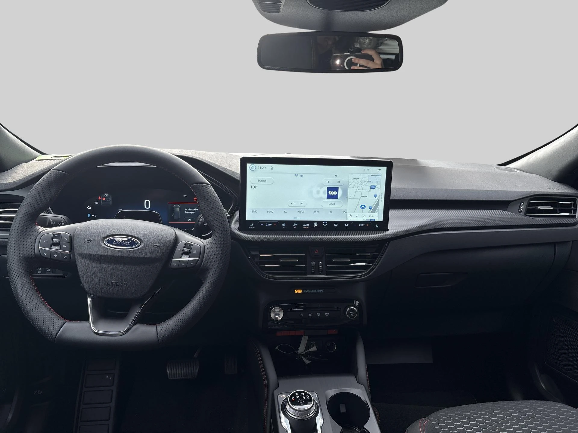 Ford-Kuga-image-12
