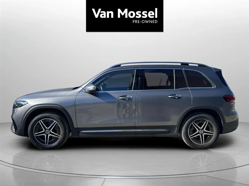 Mercedes-Benz-EQB-image-7