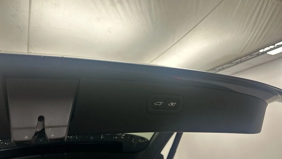 Volvo-XC90-image-9