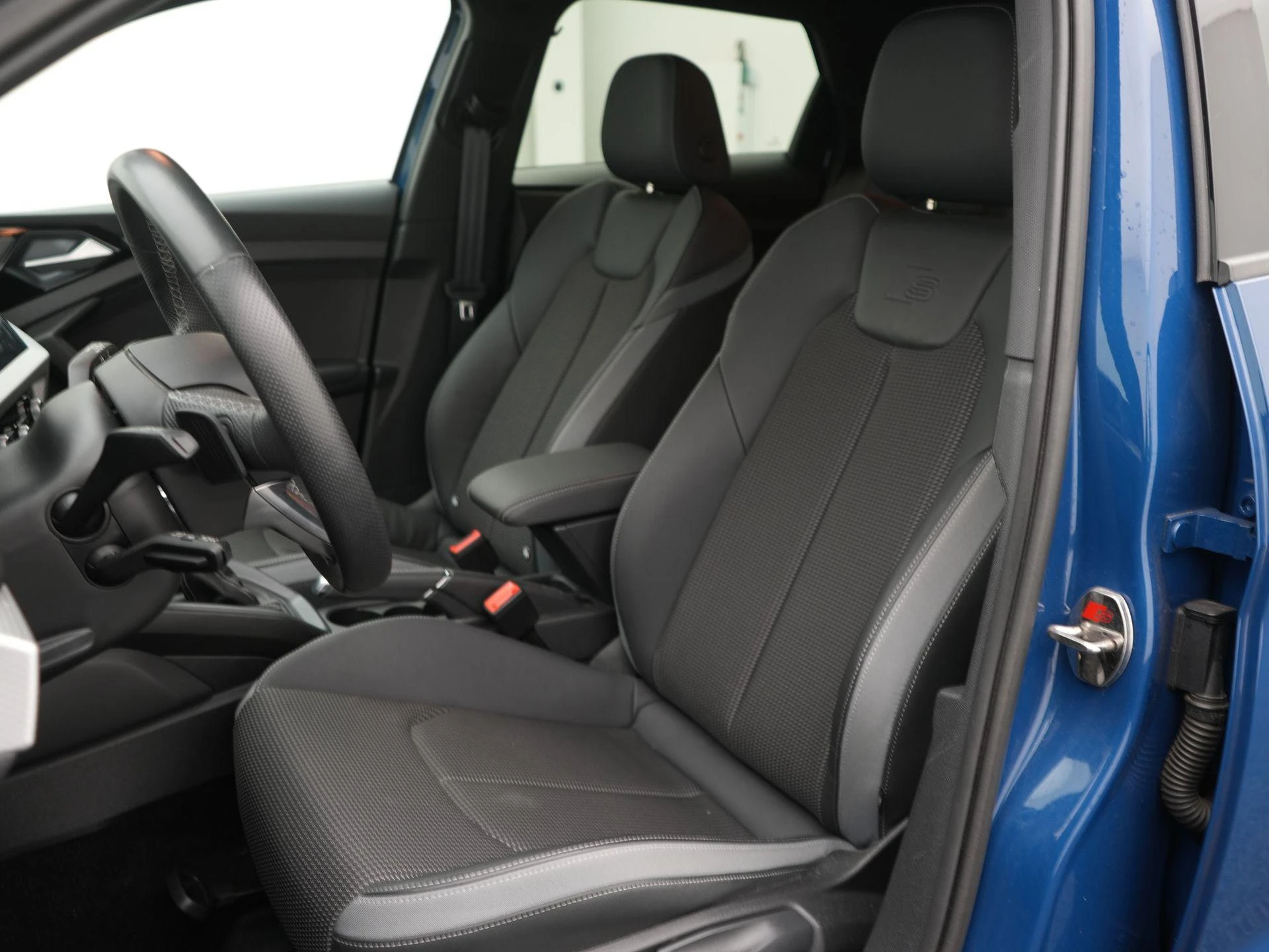 Audi-A1 Sportback-image-8