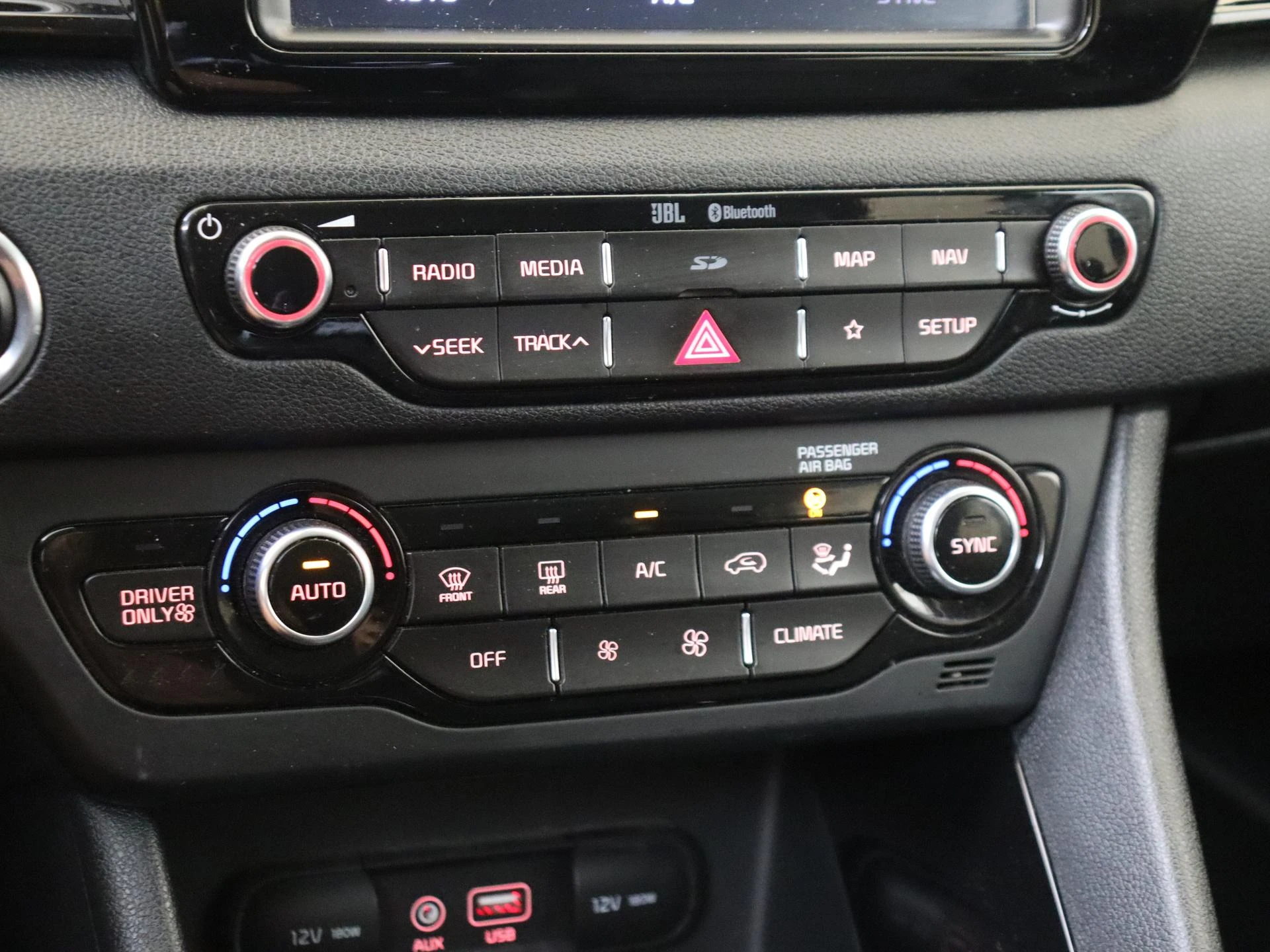 Kia-Niro-image-19