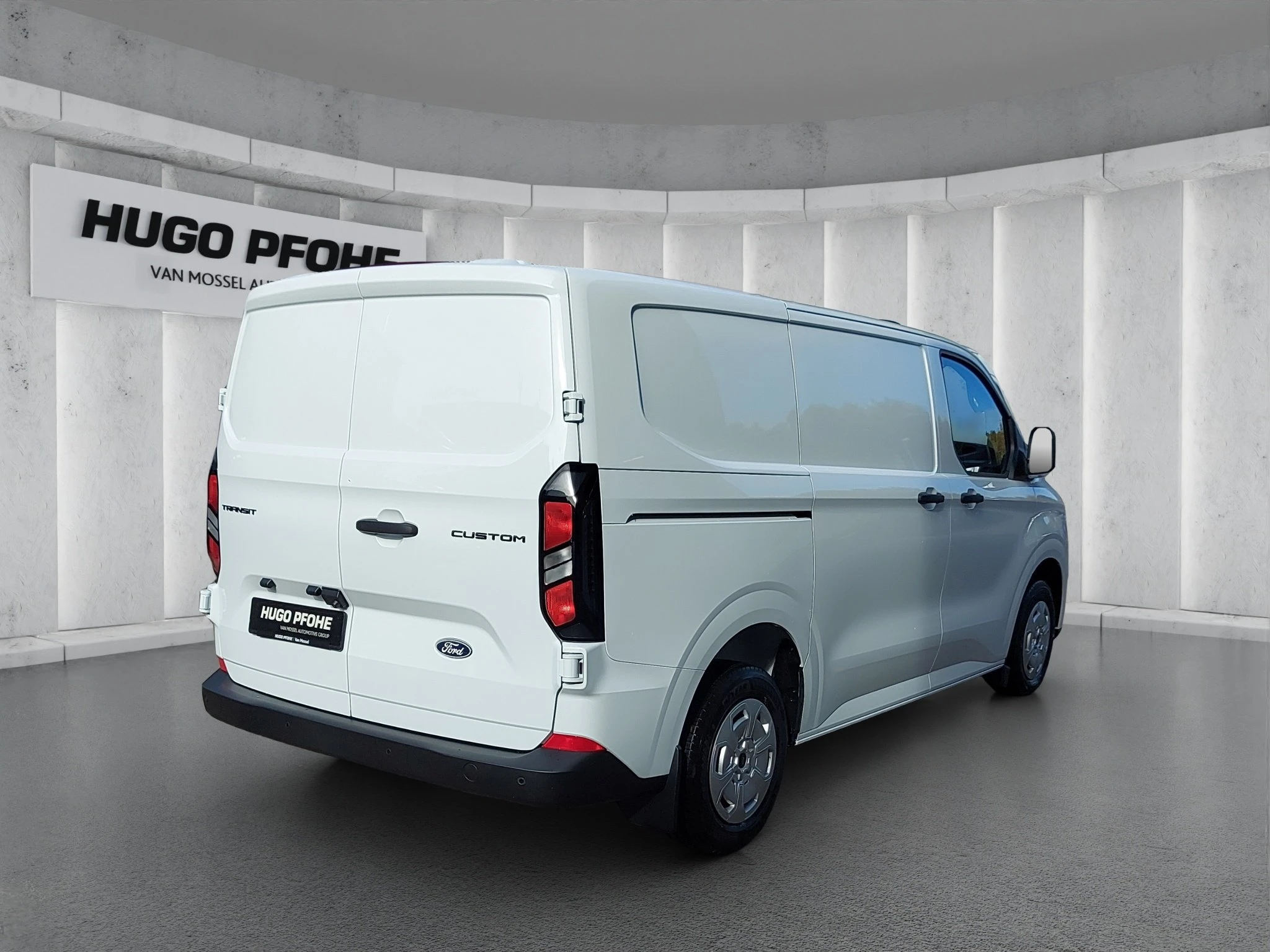 Ford-Transit Custom-image-4