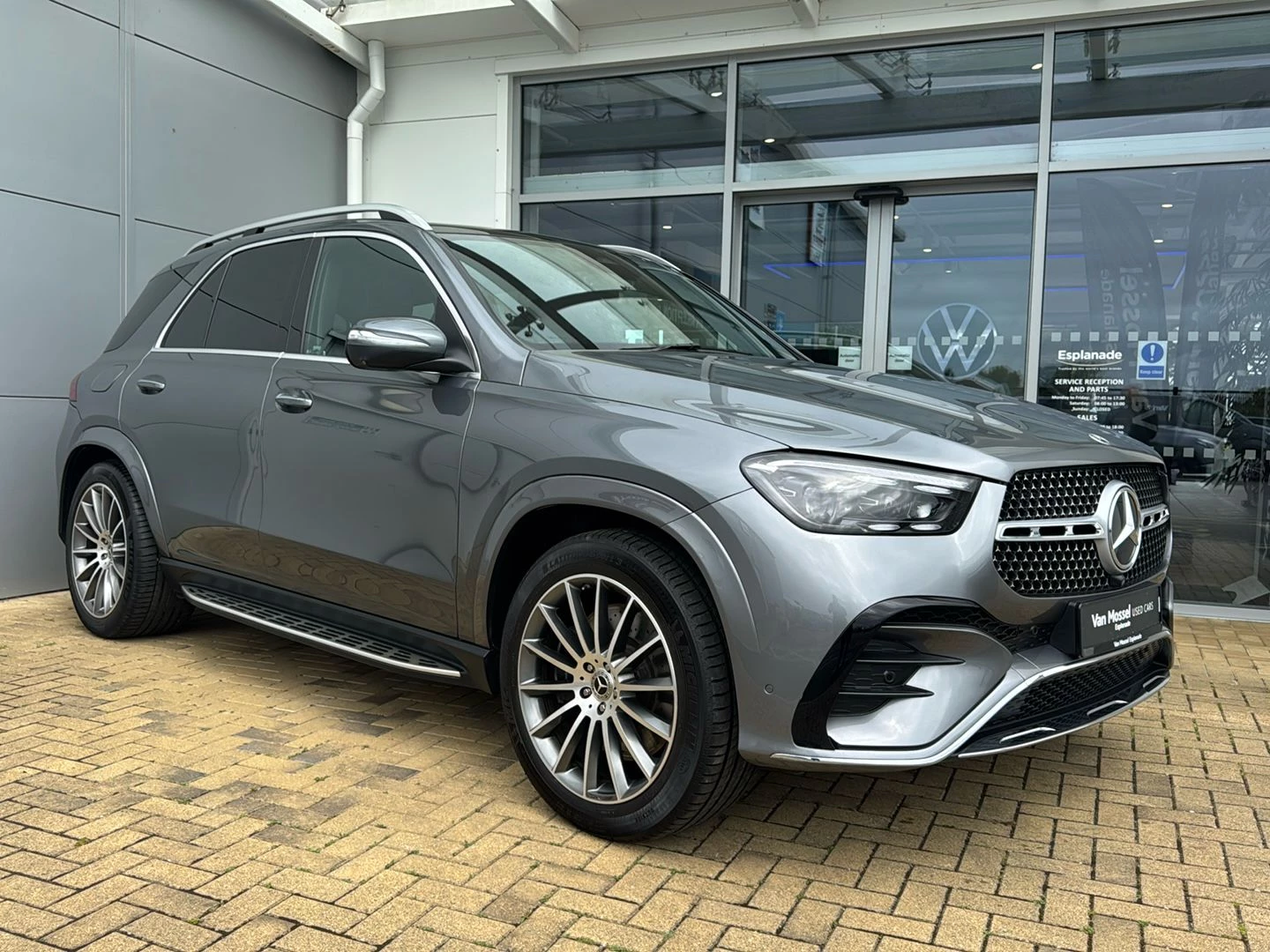 Mercedes-Benz GLE GLE 400e 4Matic AMG Line Premium 5dr 9G-Tronic