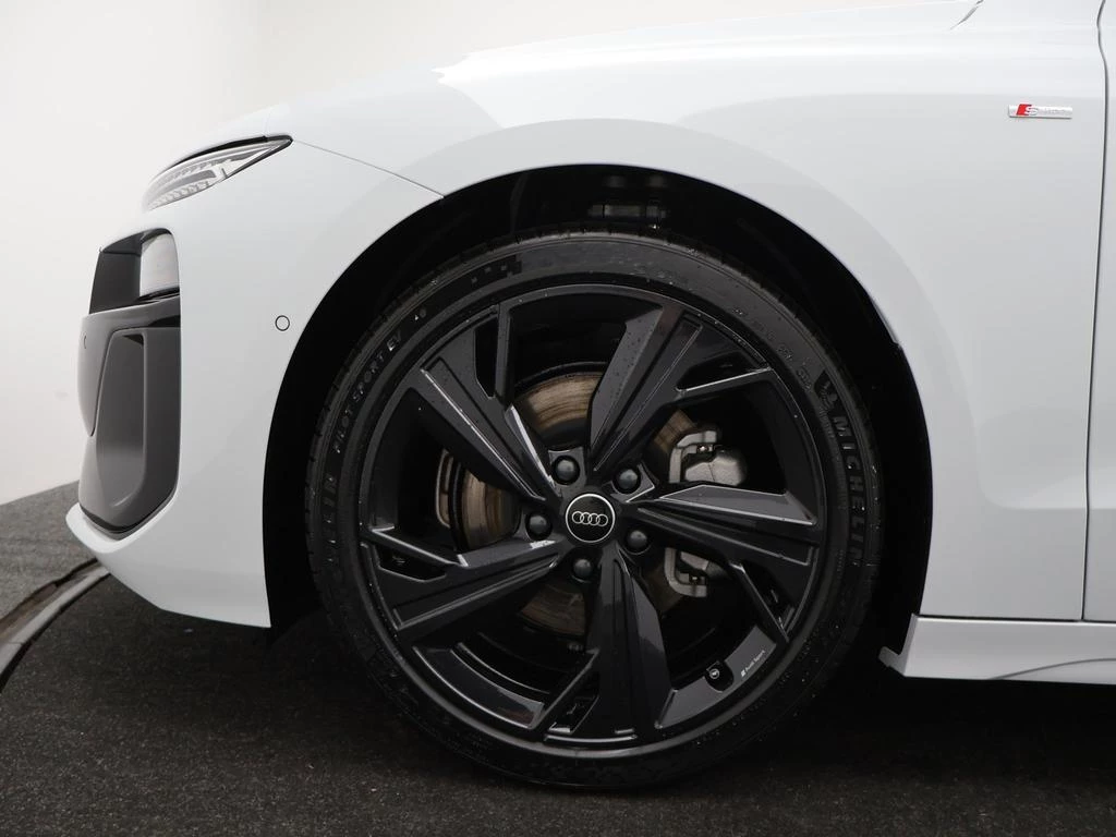 Audi A6 Avant e-tron !NIEUW VOERTUIG! Audi A6 Avant Corporate S e-tron 210,00 kW