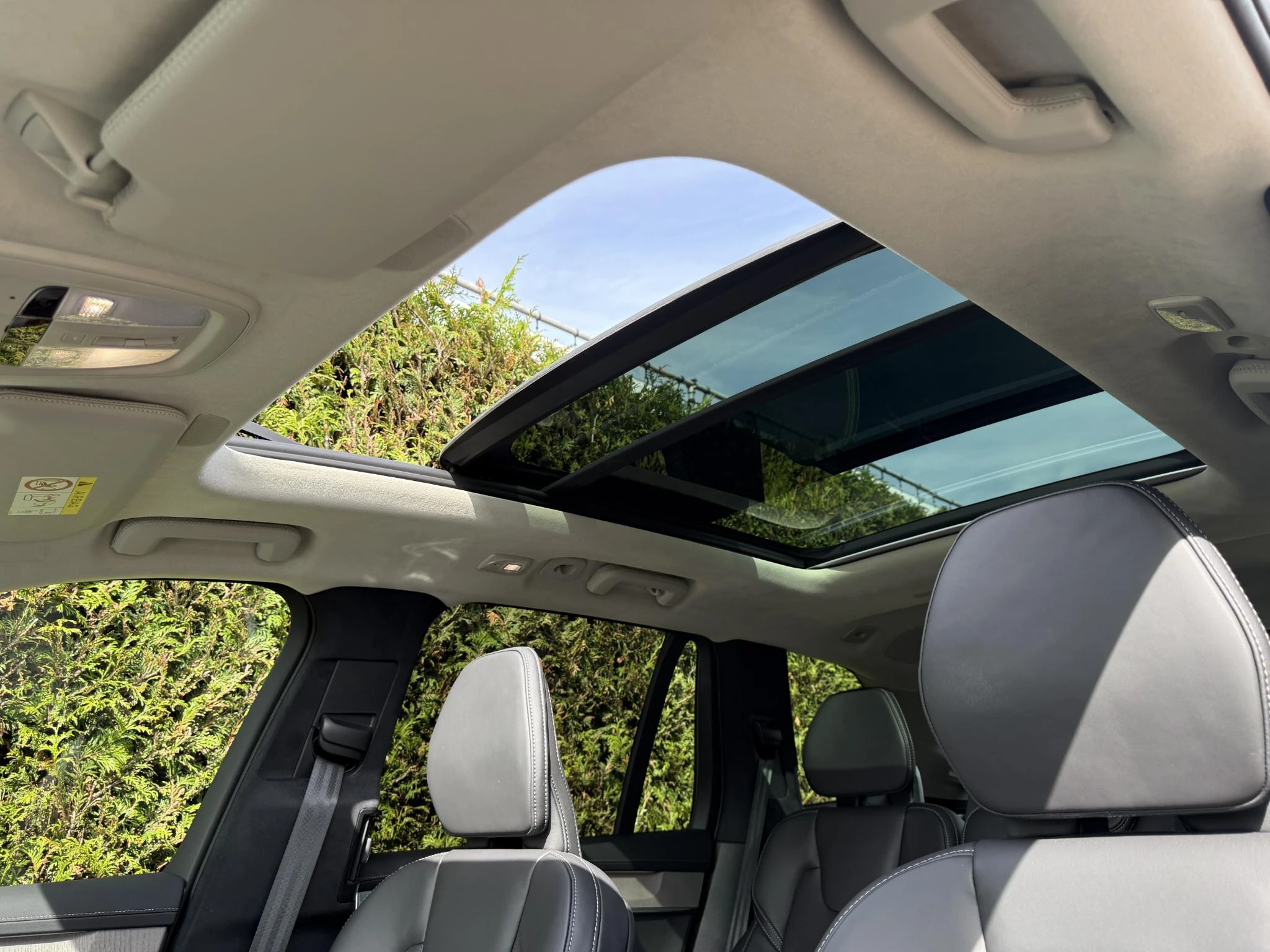 Volvo-XC90-image-2